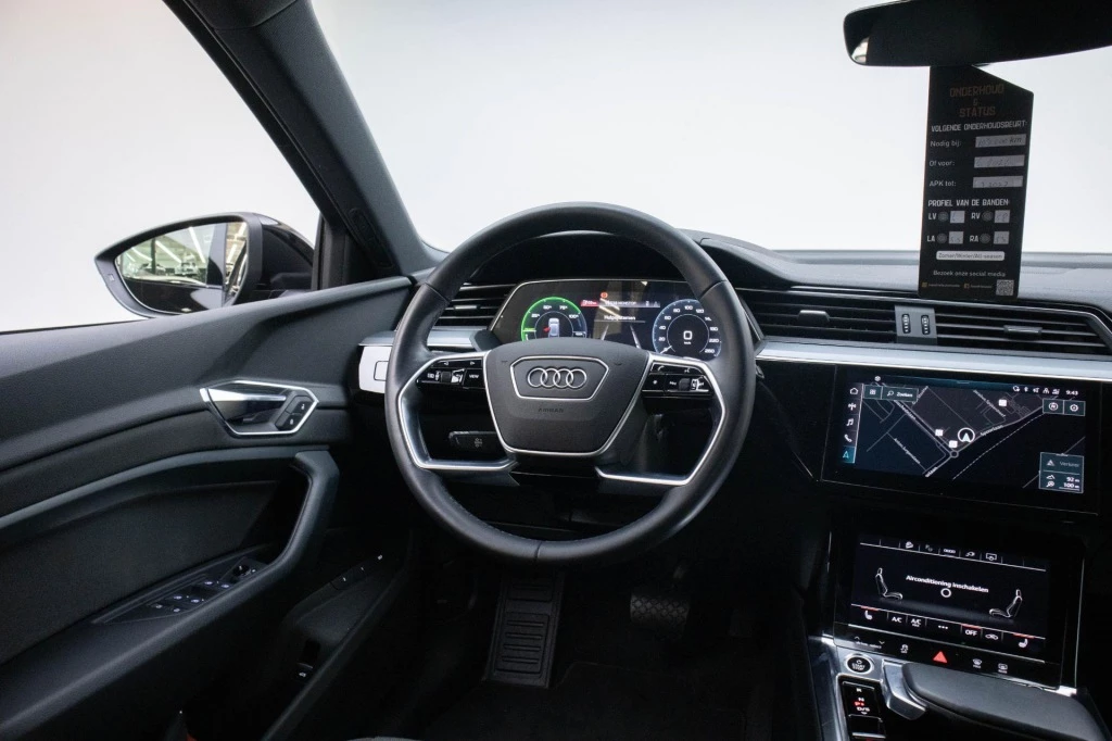 Hoofdafbeelding Audi e-tron