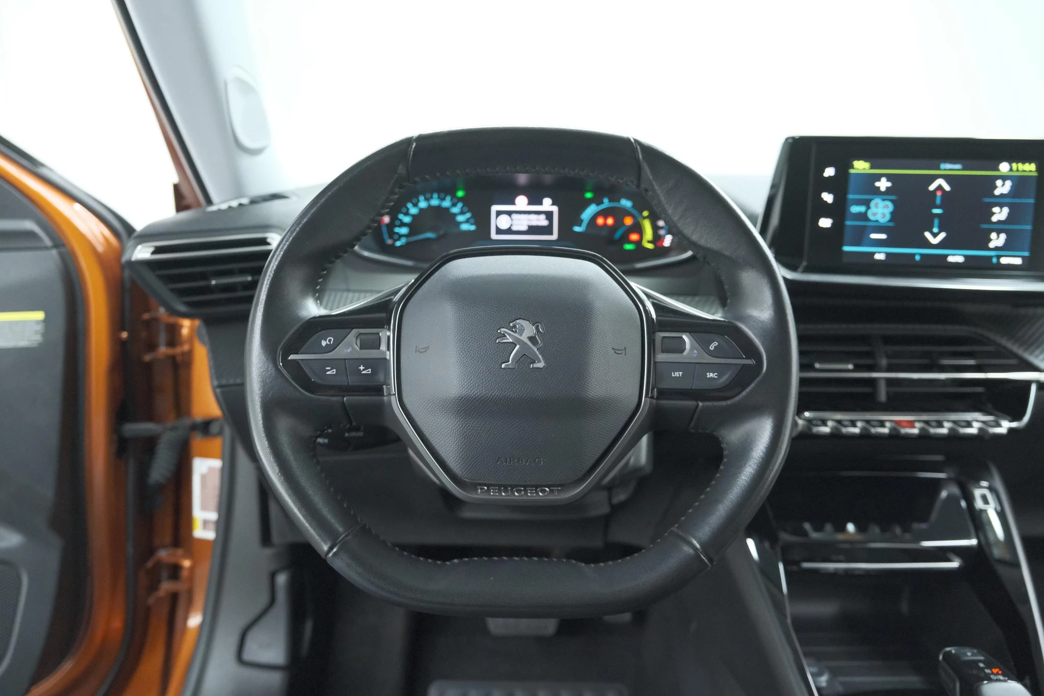 Hoofdafbeelding Peugeot e-2008