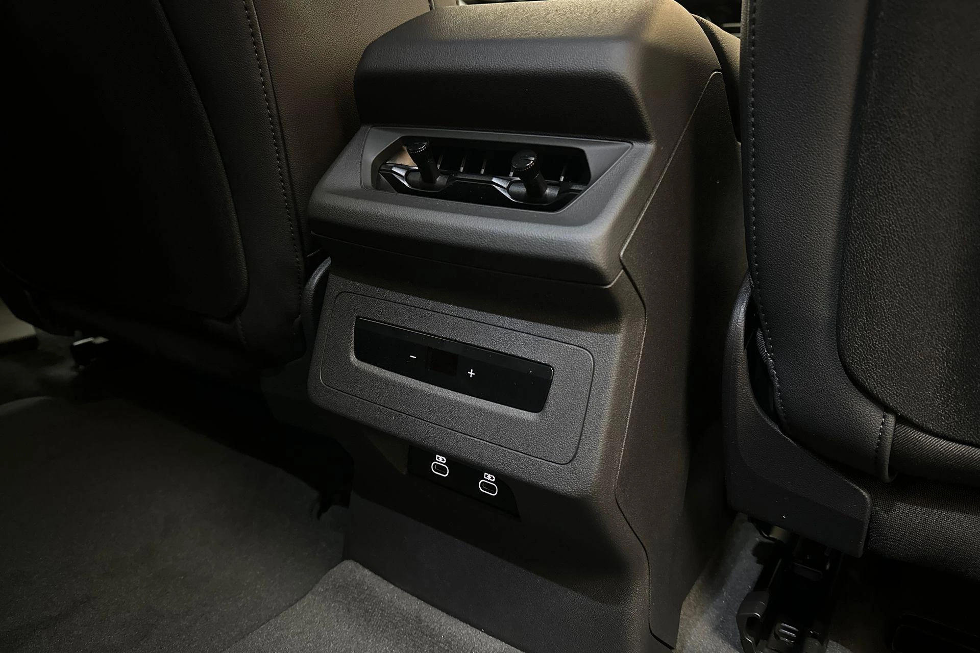 Hoofdafbeelding Audi A6 Avant e-tron