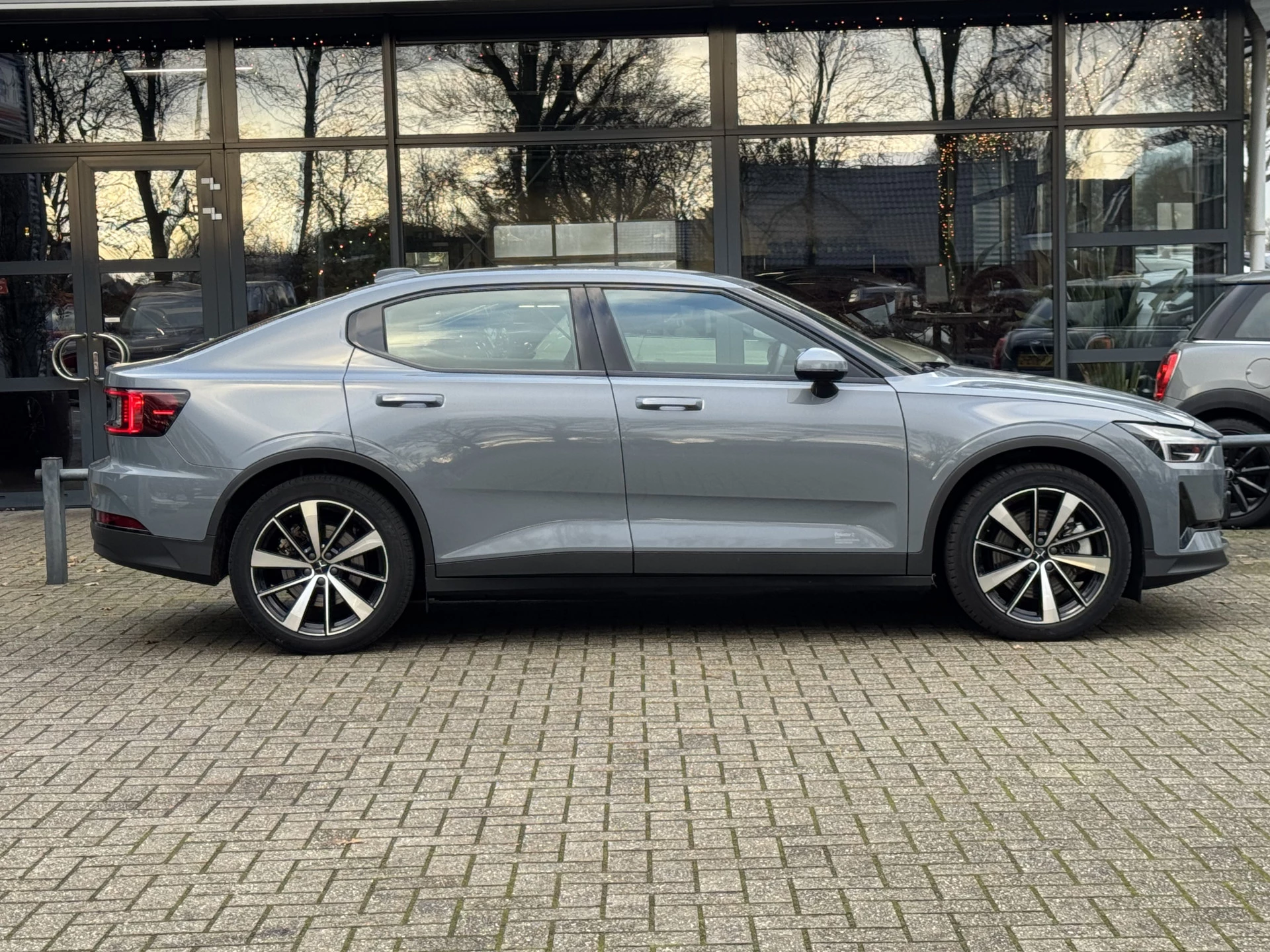 Hoofdafbeelding Polestar 2