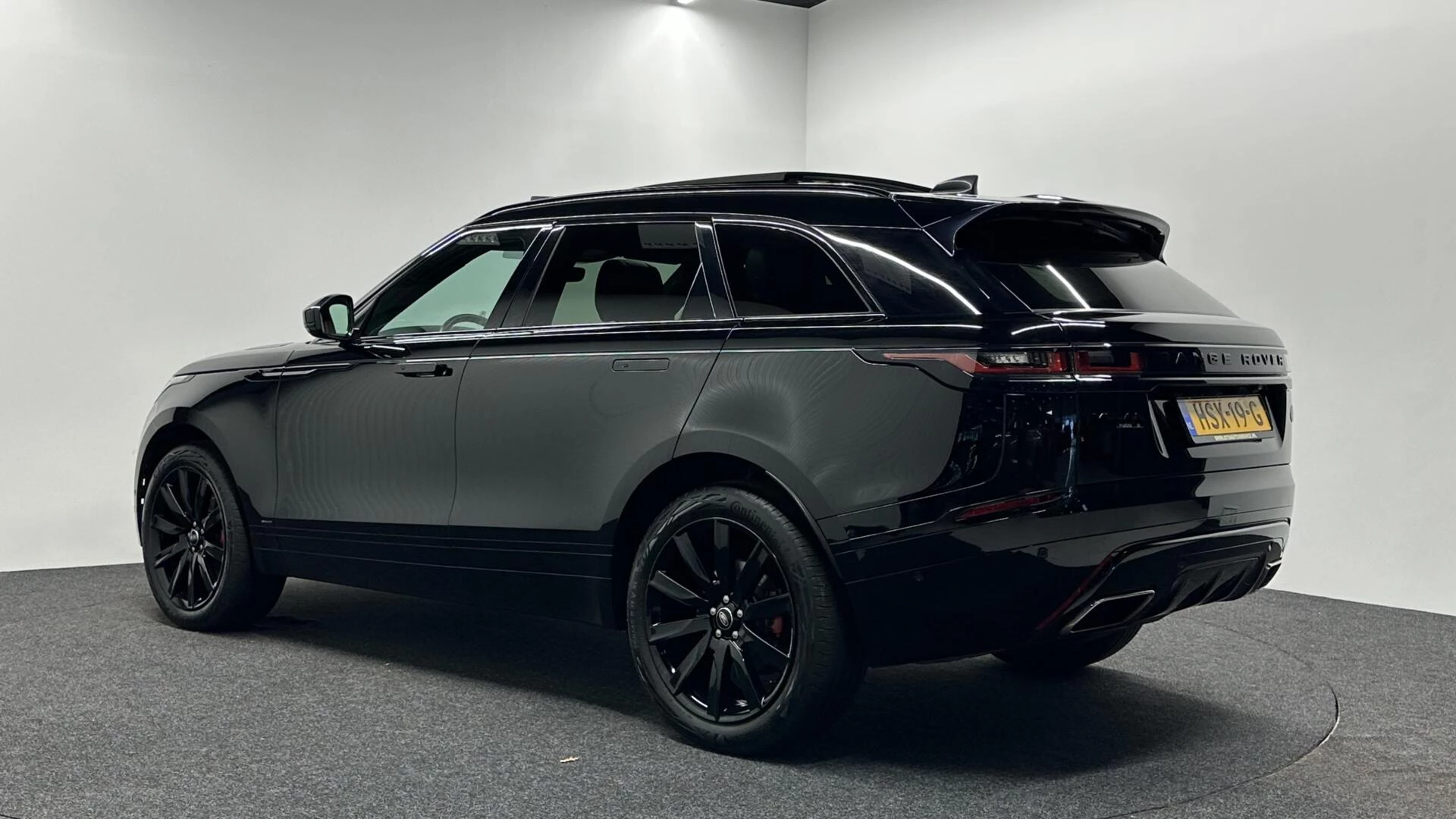 Hoofdafbeelding Land Rover Range Rover Velar