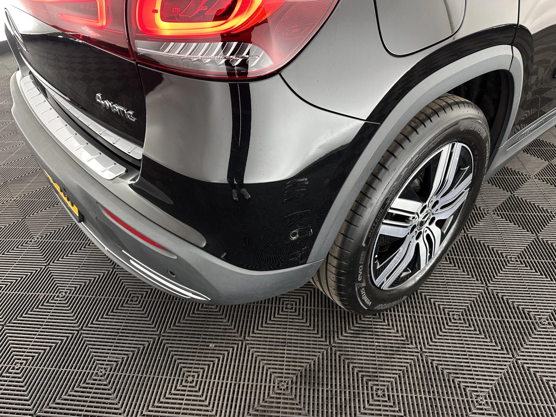 Hoofdafbeelding Mercedes-Benz EQA