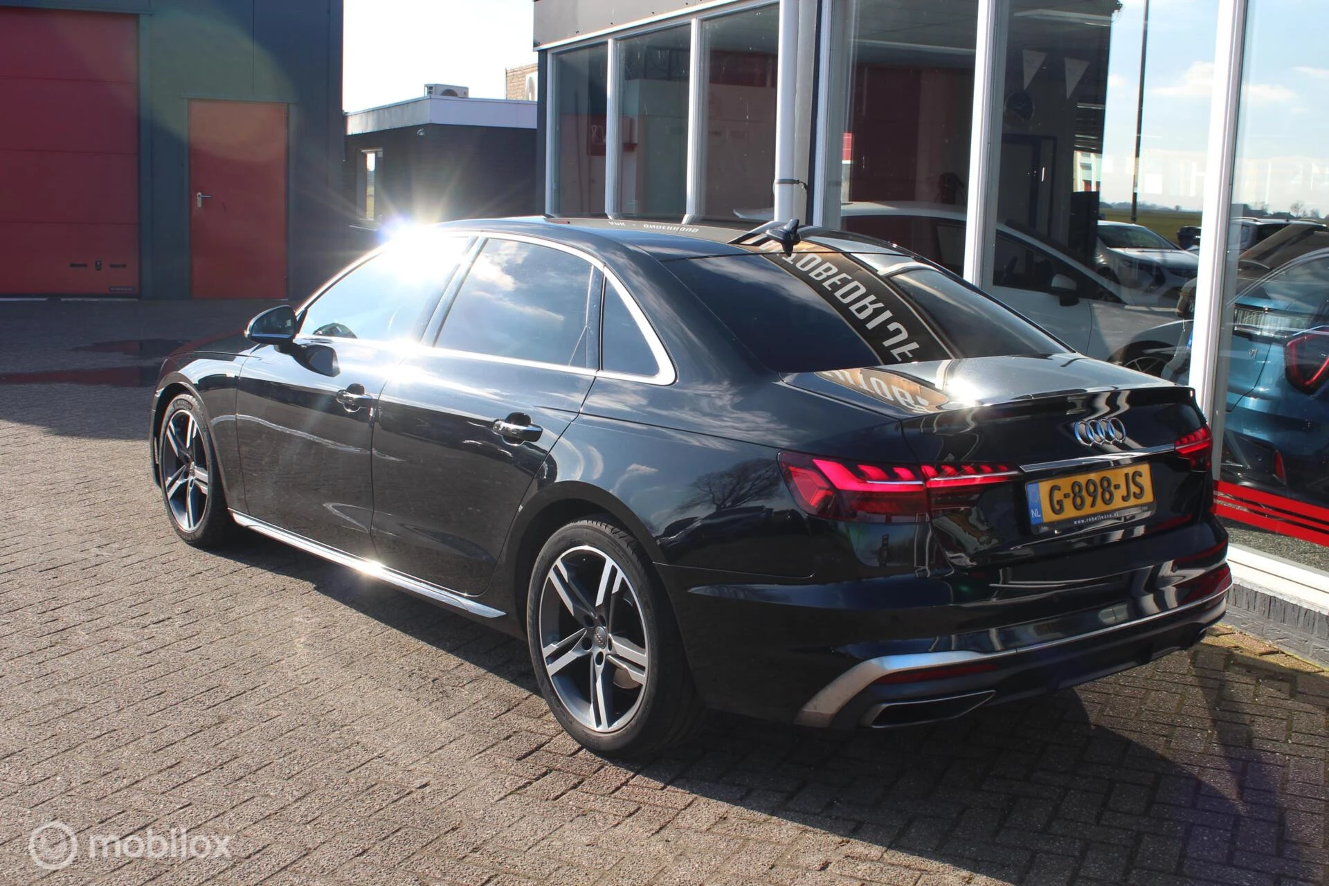 Hoofdafbeelding Audi A4