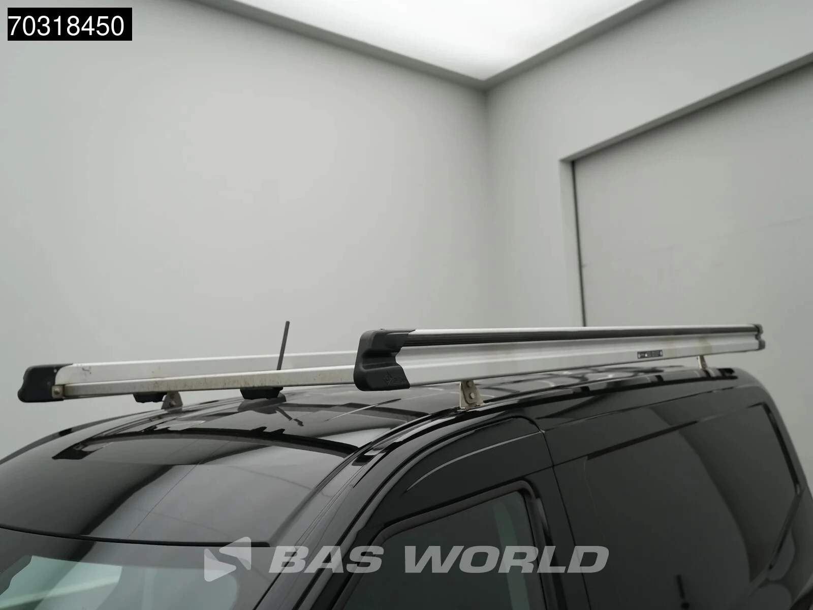 Hoofdafbeelding Ford Transit Courier