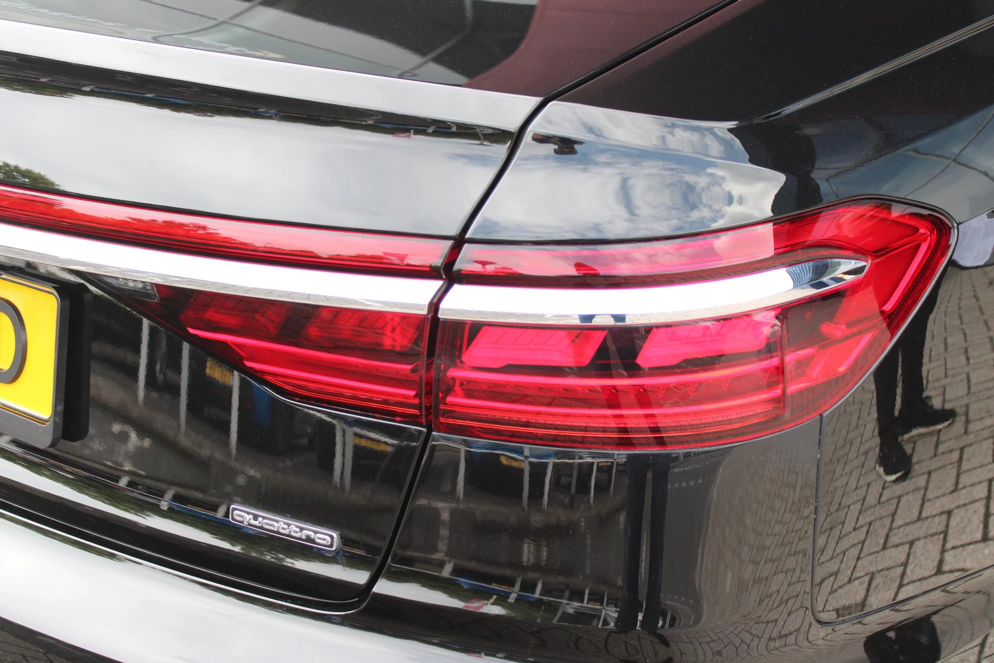 Hoofdafbeelding Audi A8