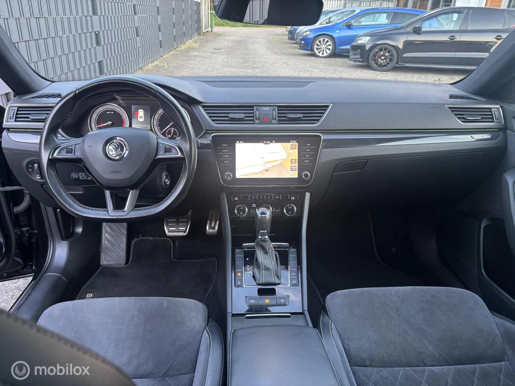 Hoofdafbeelding Škoda Superb