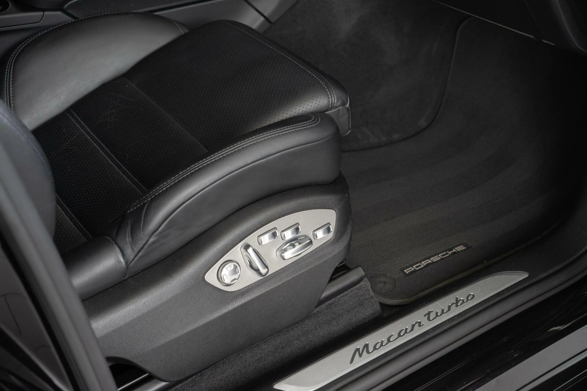 Hoofdafbeelding Porsche Macan