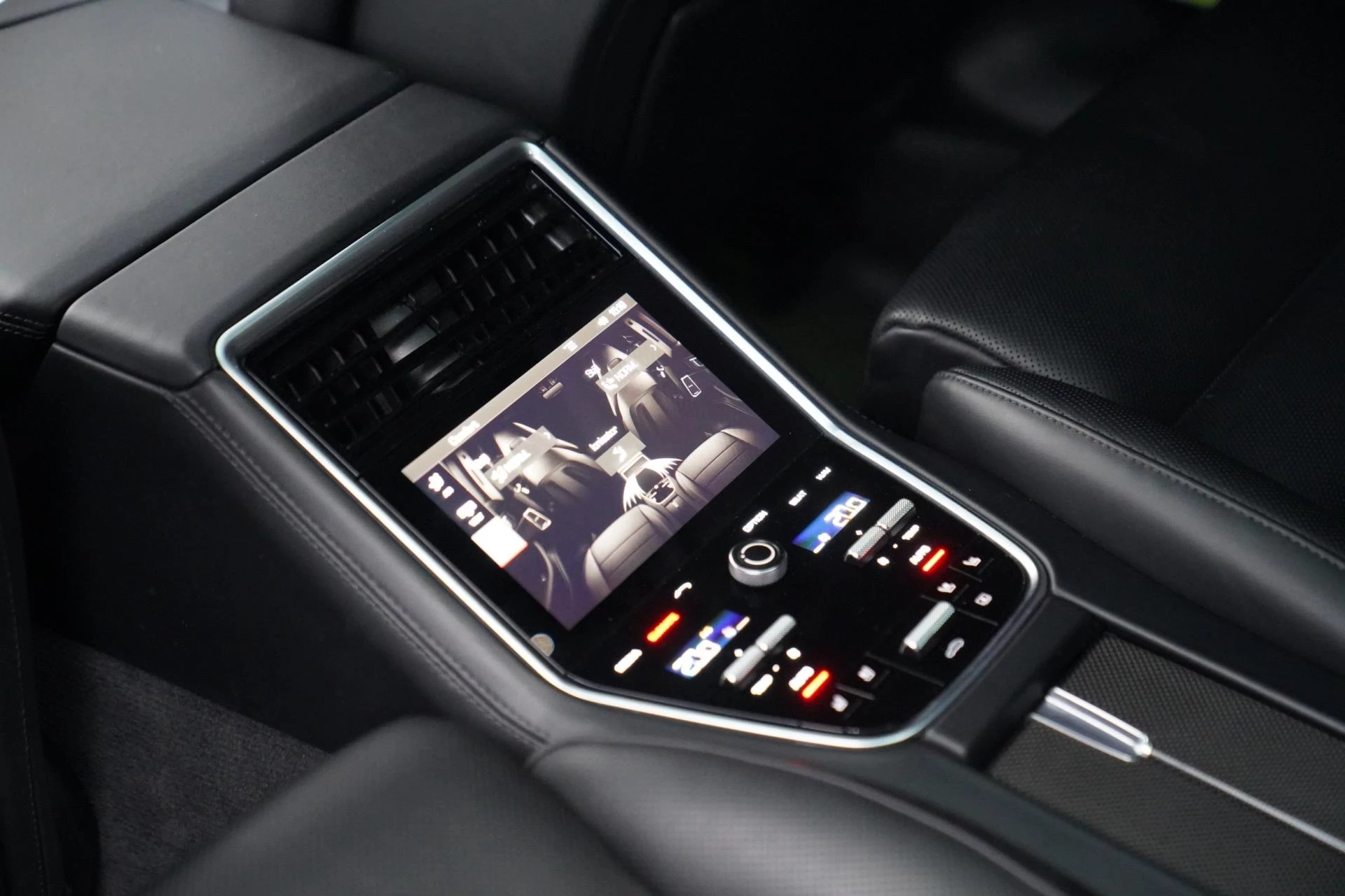 Hoofdafbeelding Porsche Panamera