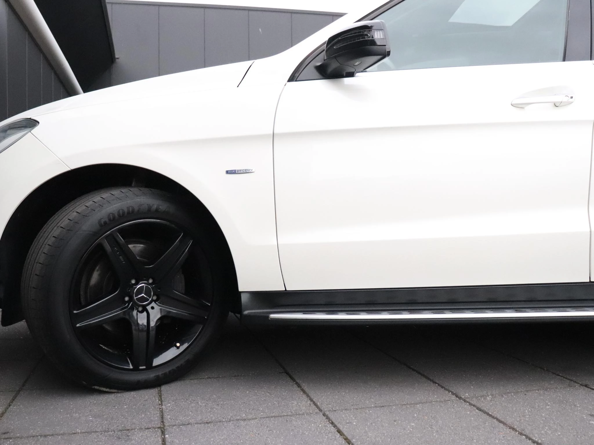 Hoofdafbeelding Mercedes-Benz M-Klasse