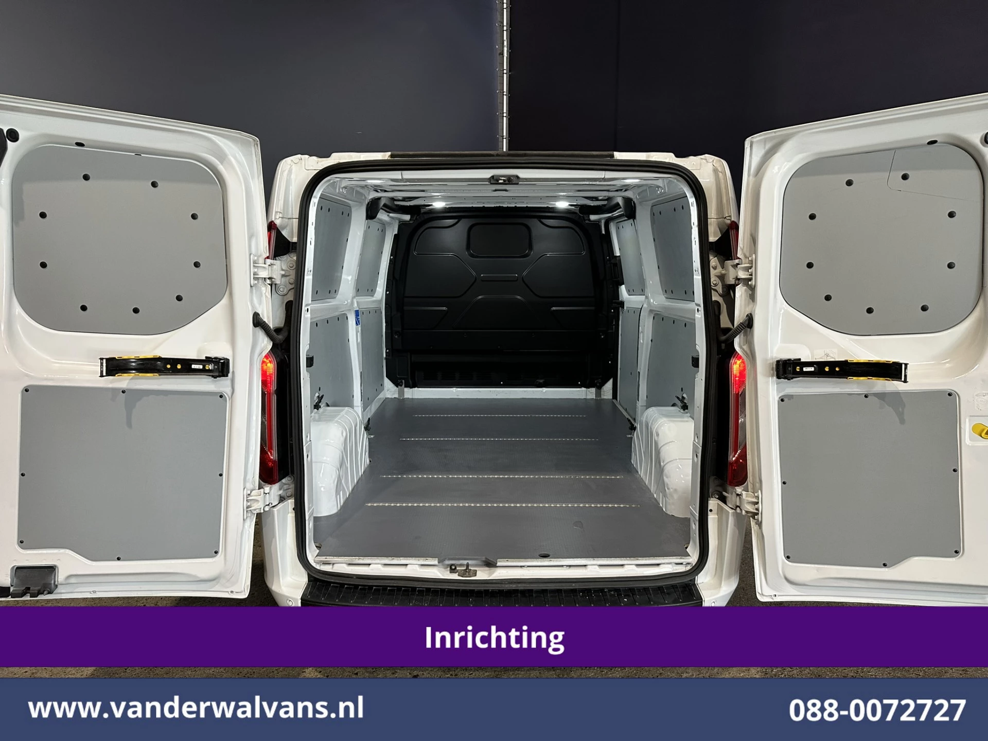 Hoofdafbeelding Ford Transit Custom