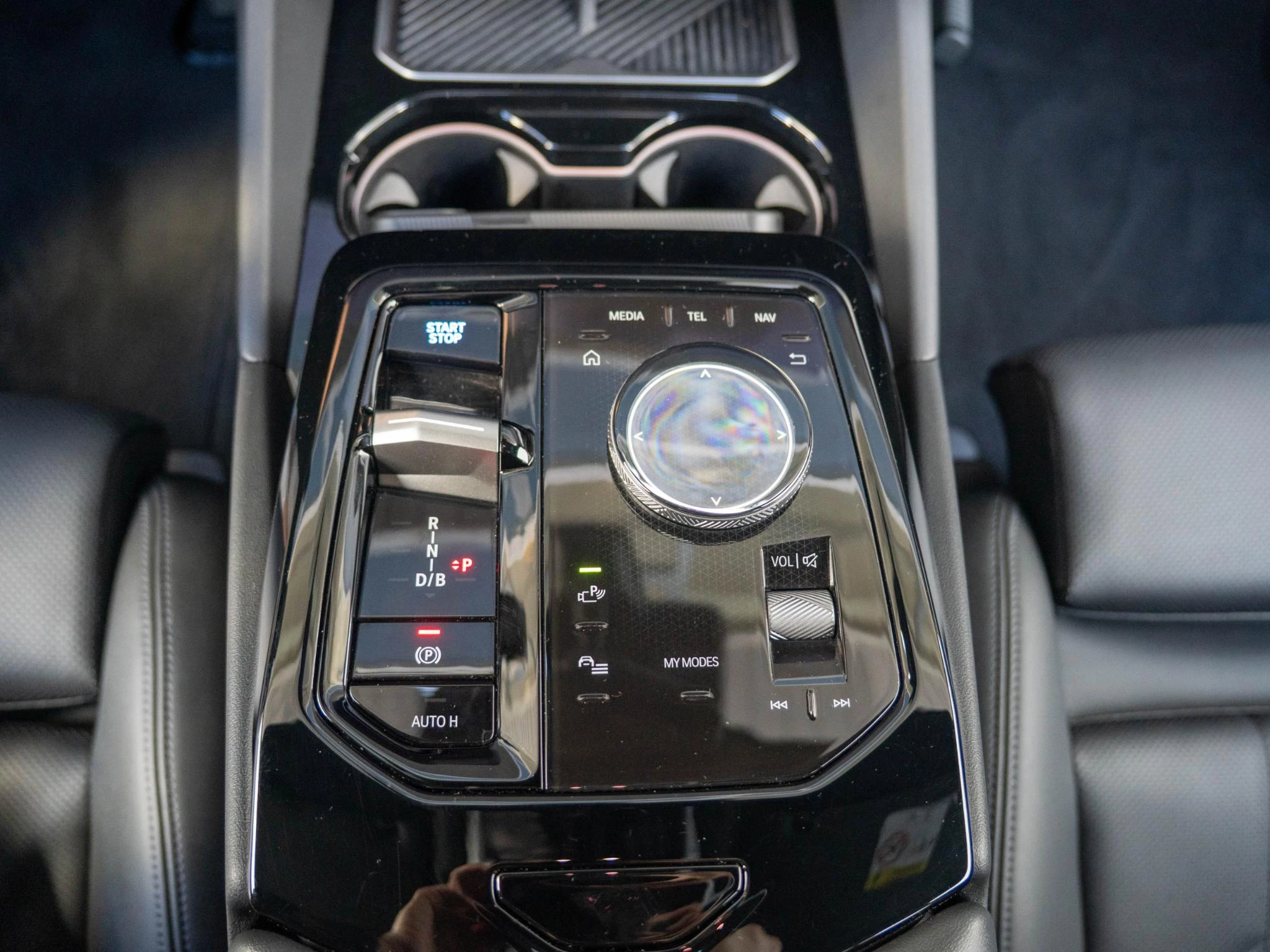 Hoofdafbeelding BMW i5