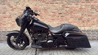 Harley Davidson 103 FLHX Street Glide CVO Blackout Streetglide