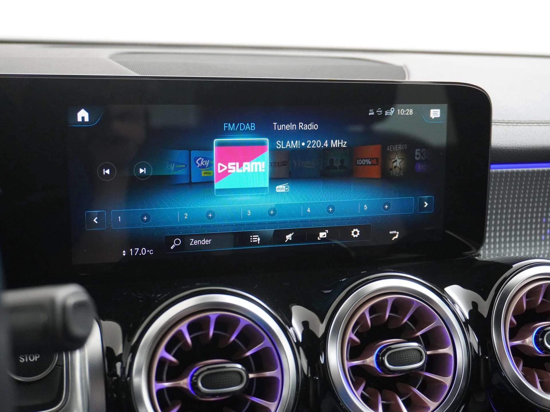 Hoofdafbeelding Mercedes-Benz EQB