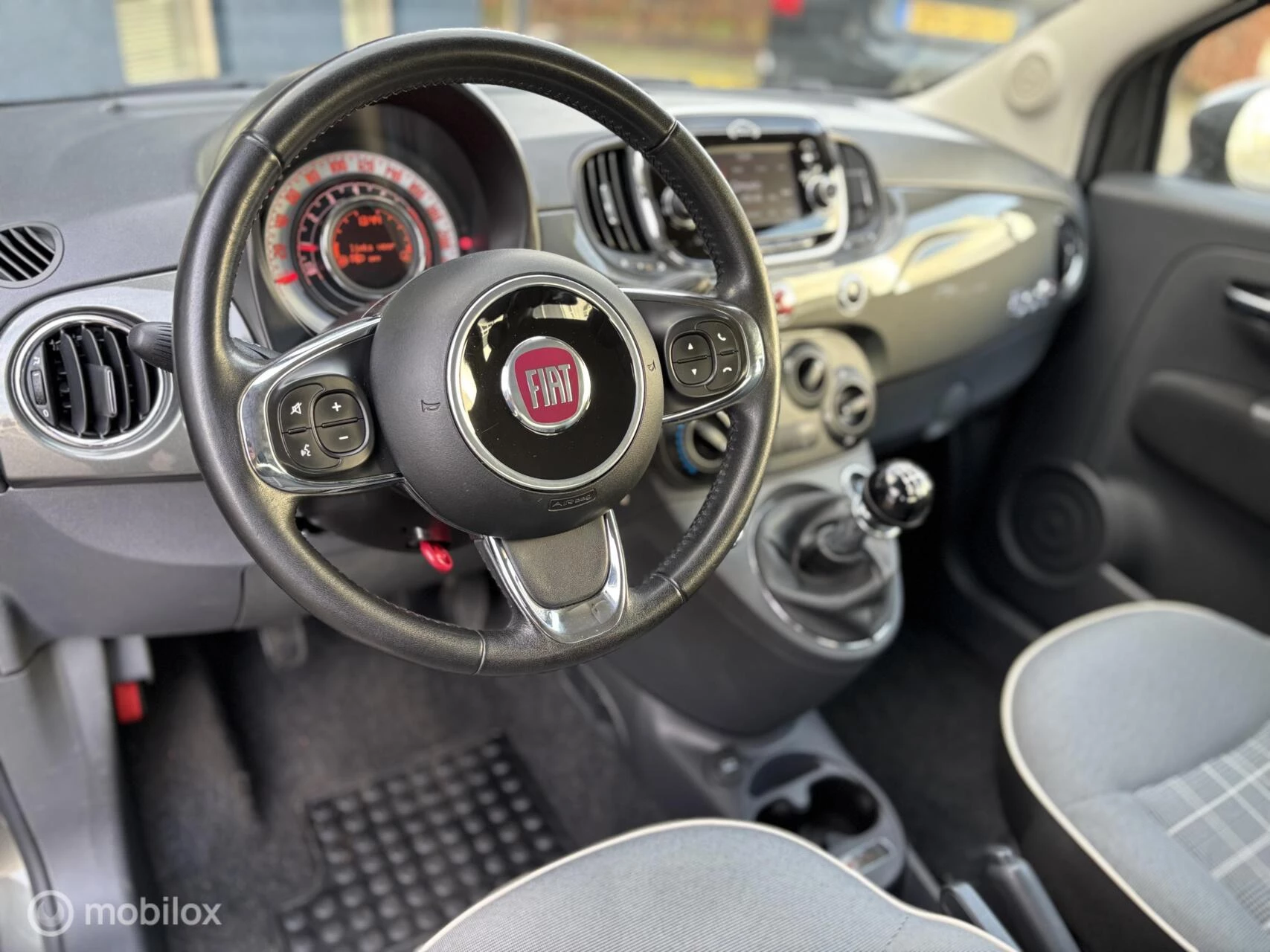 Hoofdafbeelding Fiat 500C