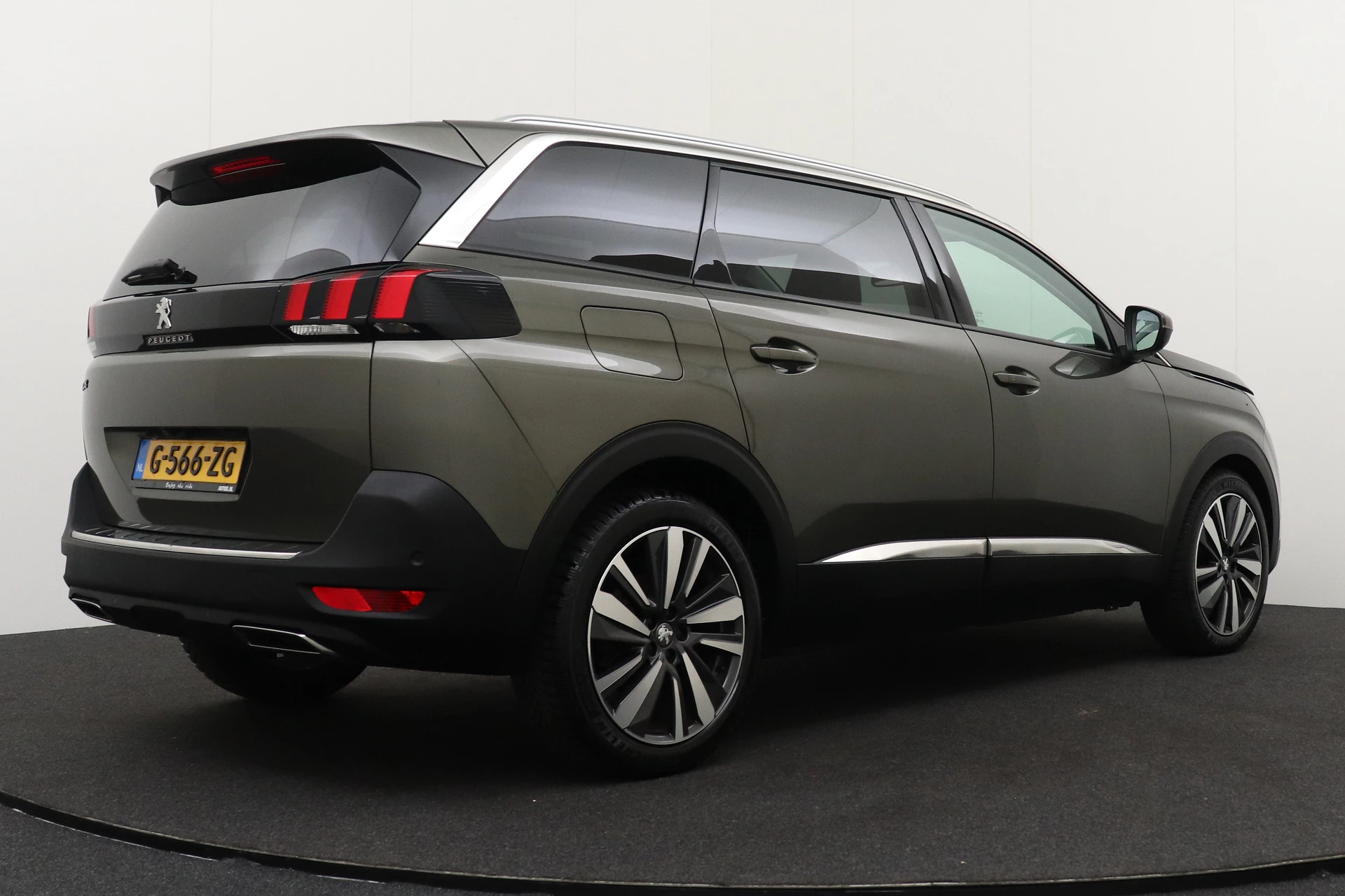 Hoofdafbeelding Peugeot 5008