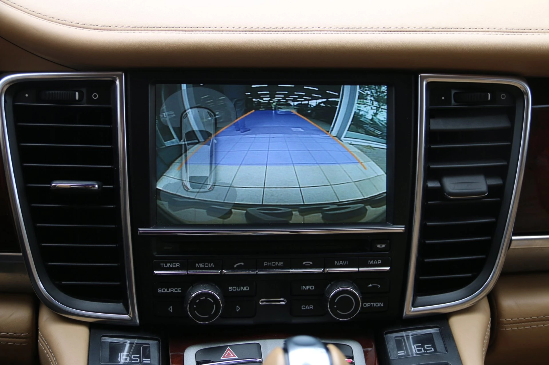 Hoofdafbeelding Porsche Panamera