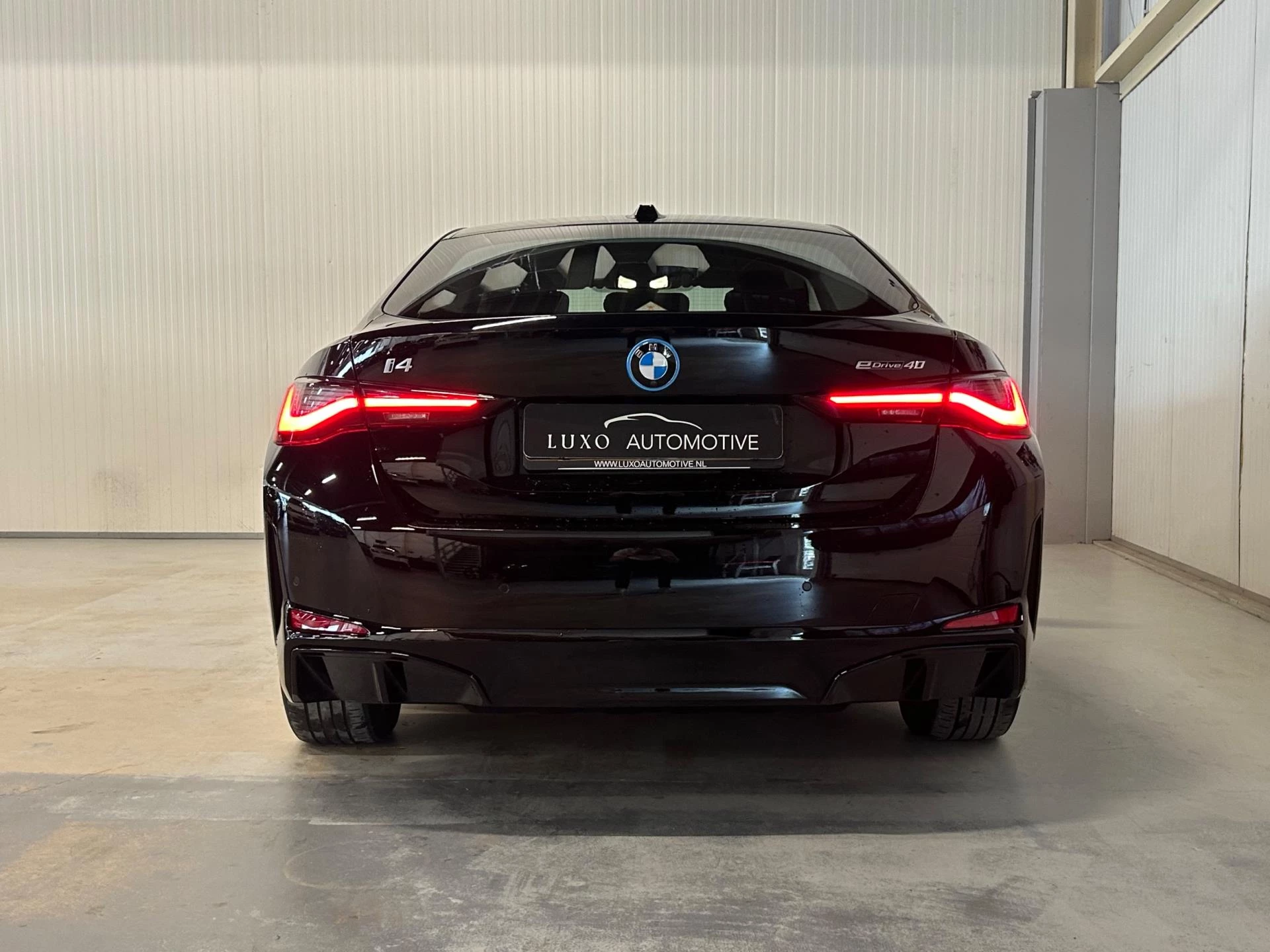 Hoofdafbeelding BMW i4