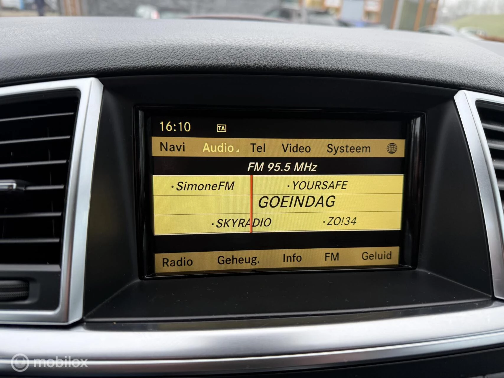 Hoofdafbeelding Mercedes-Benz M-Klasse