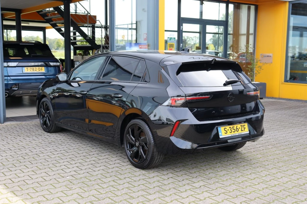 Hoofdafbeelding Opel Astra