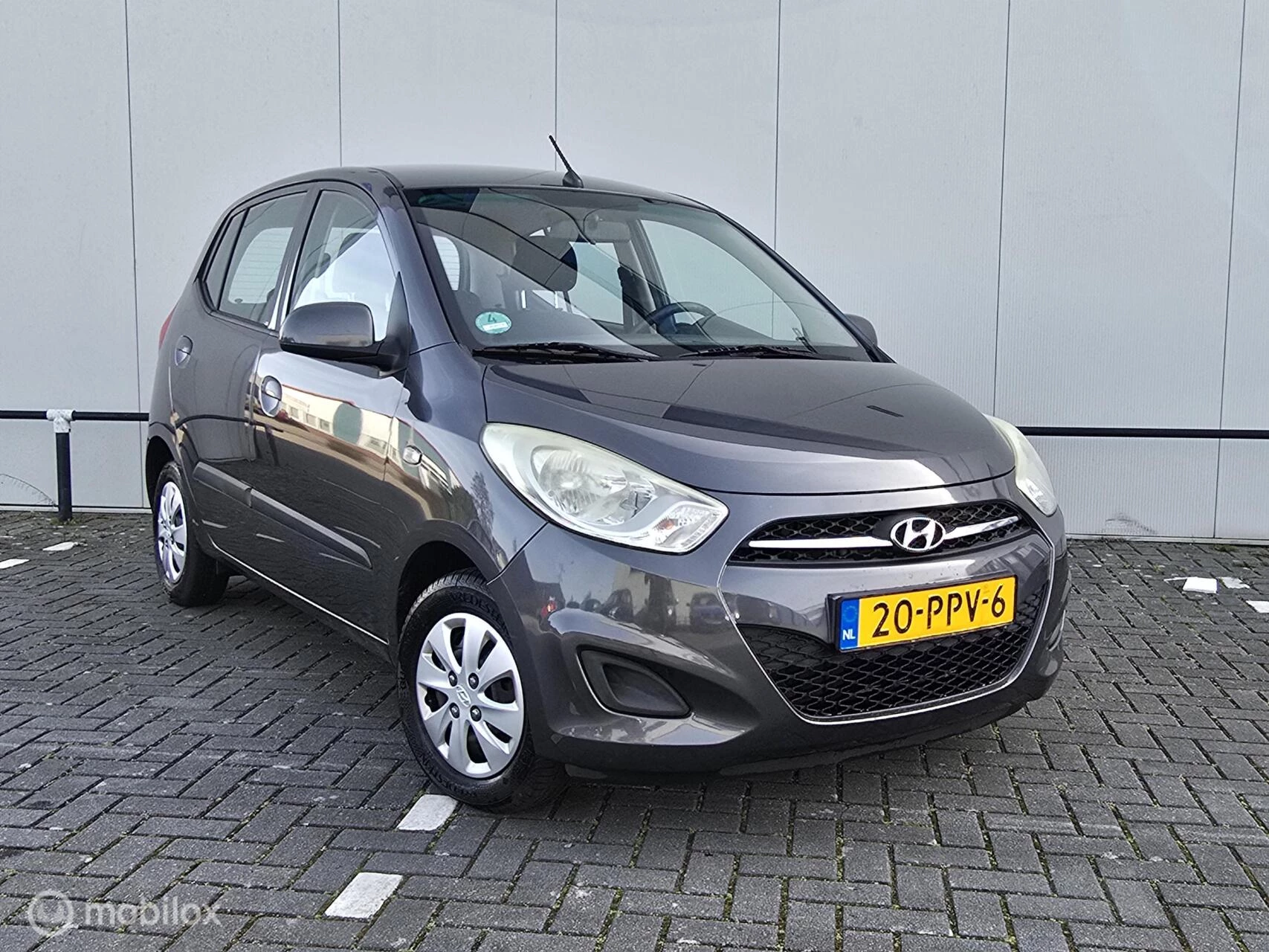 Hoofdafbeelding Hyundai i10