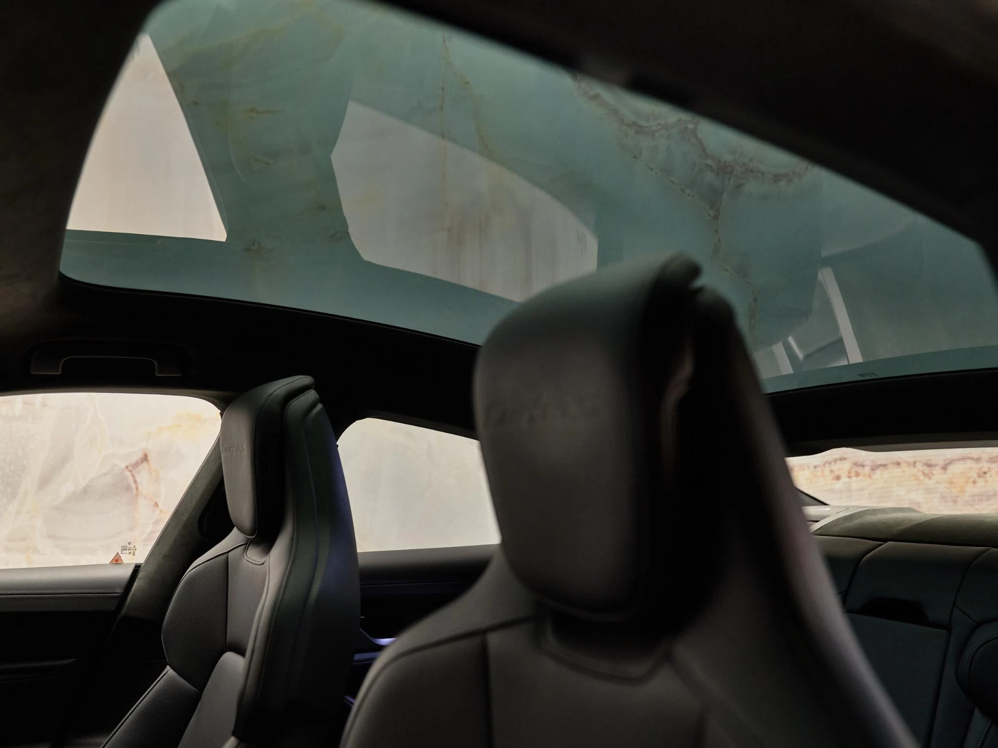 Hoofdafbeelding Porsche Taycan