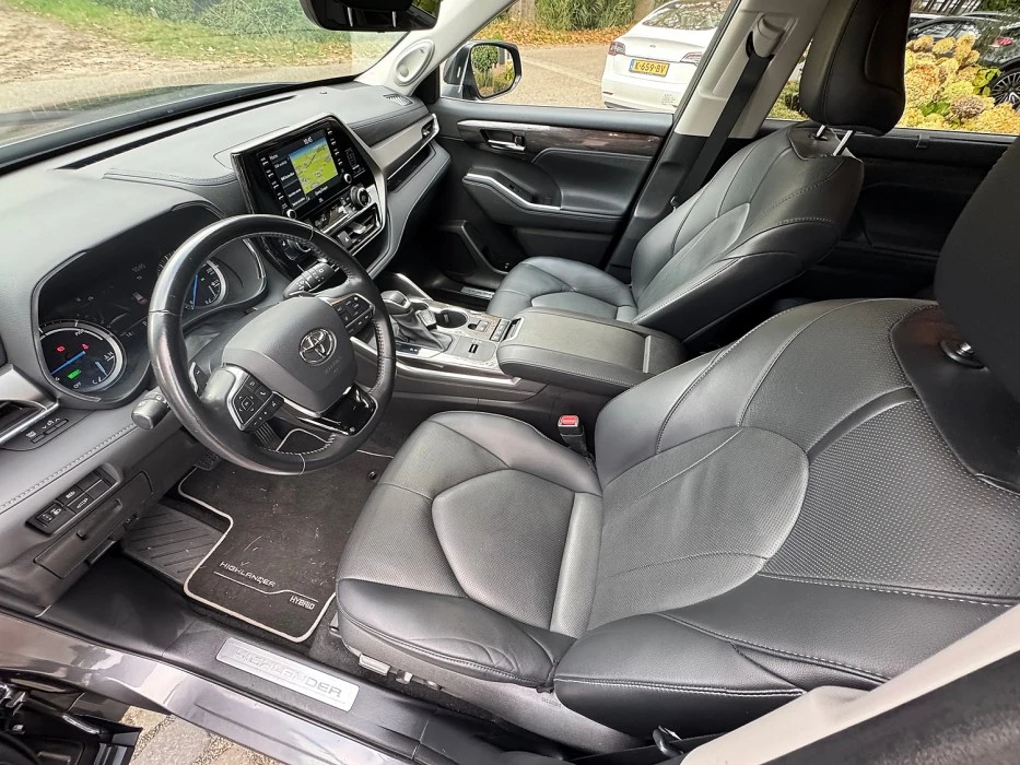 Hoofdafbeelding Toyota Highlander