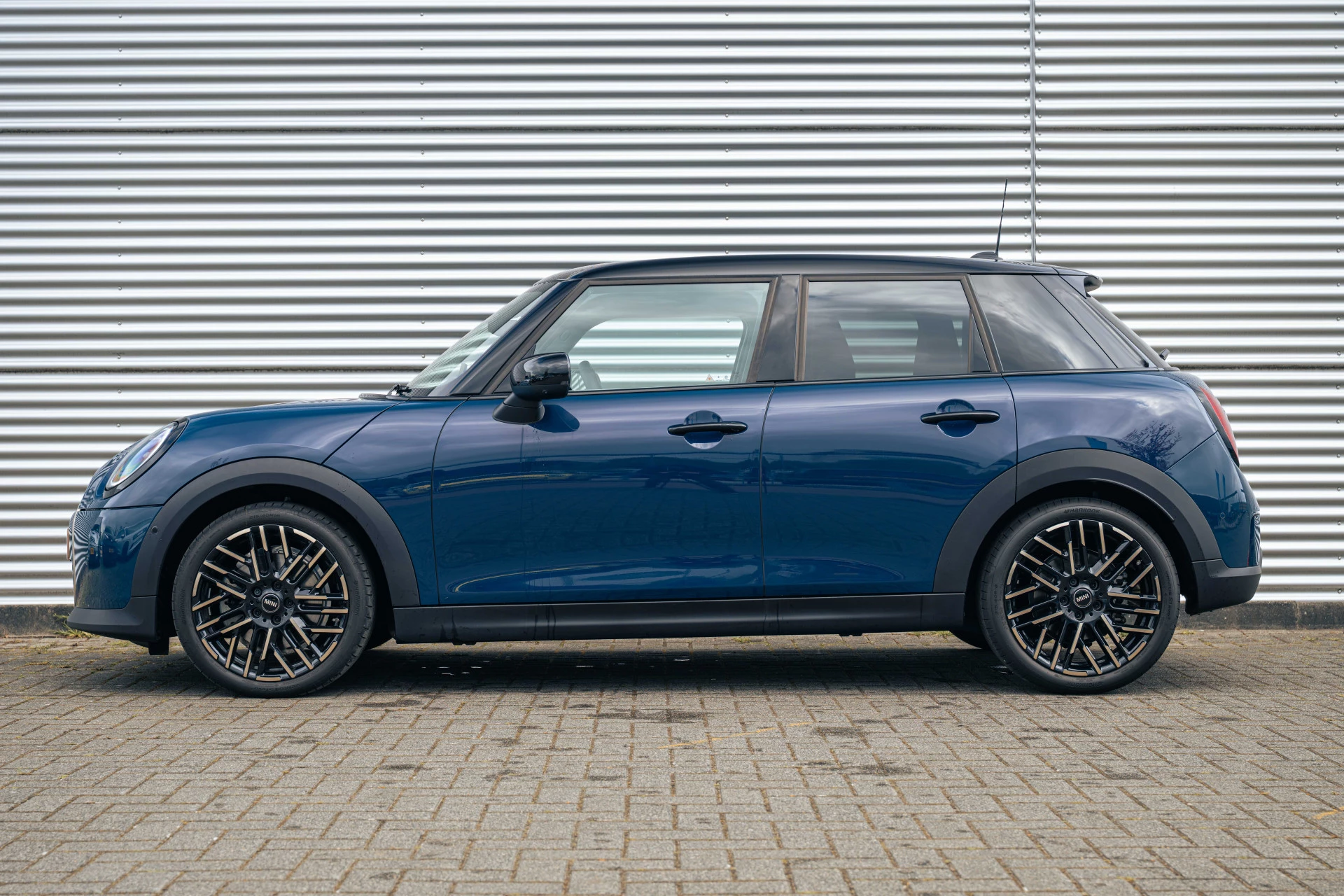 Hoofdafbeelding MINI 5-deurs
