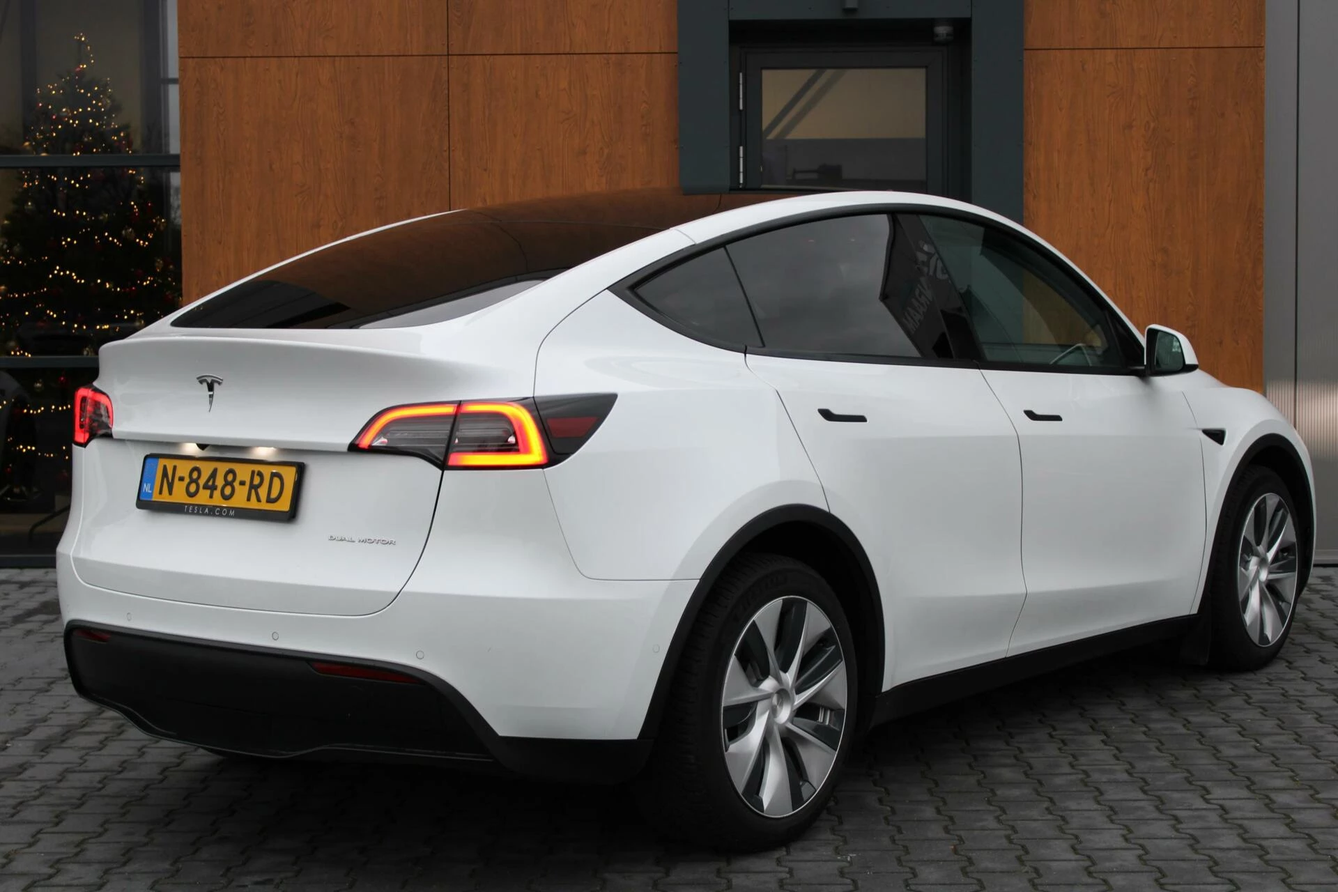 Hoofdafbeelding Tesla Model Y