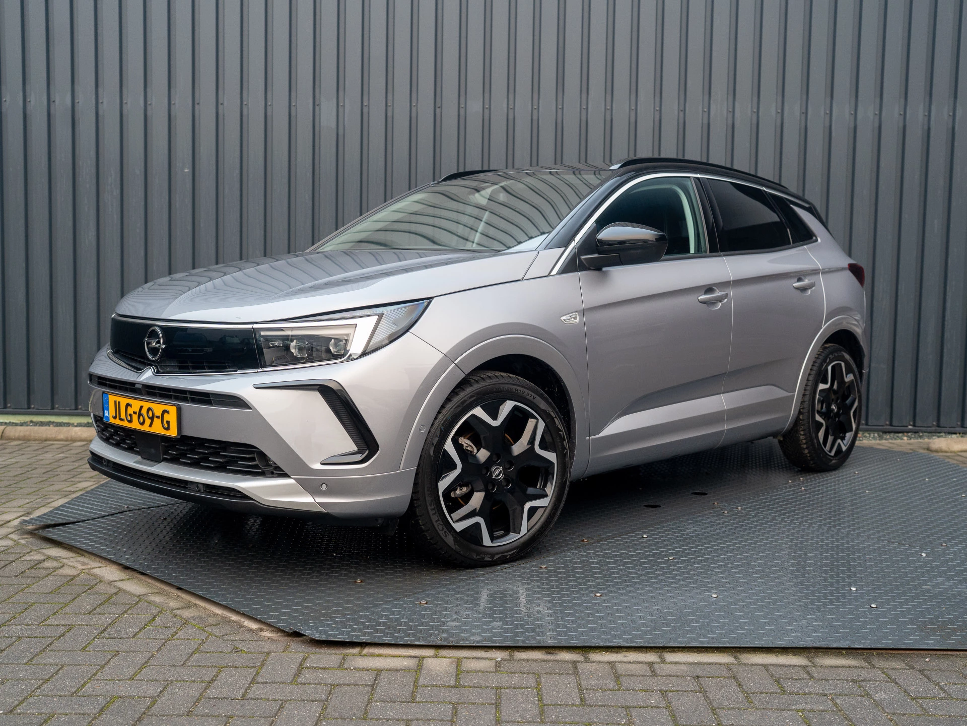 Hoofdafbeelding Opel Grandland