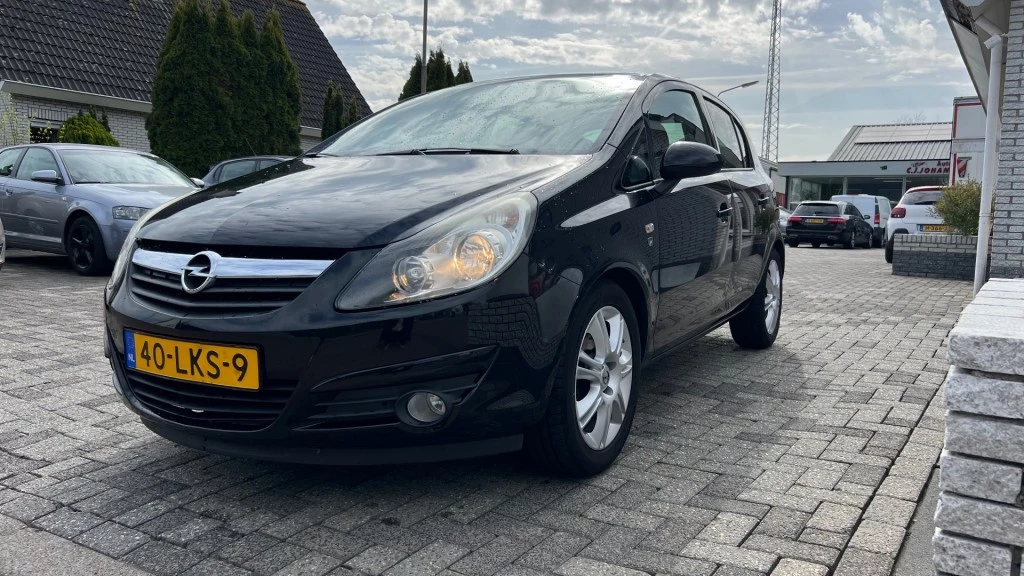 Hoofdafbeelding Opel Corsa