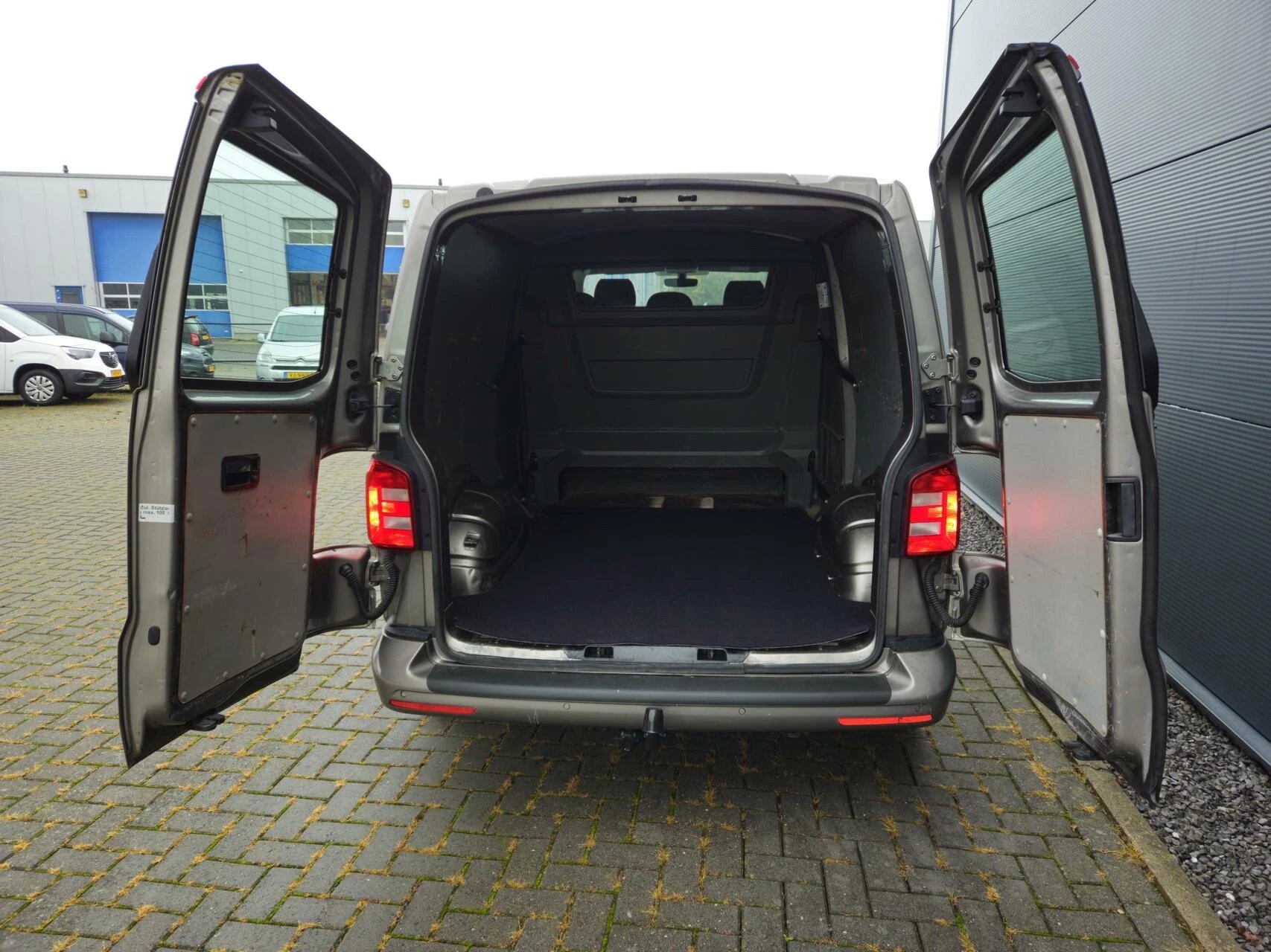 Hoofdafbeelding Volkswagen Transporter