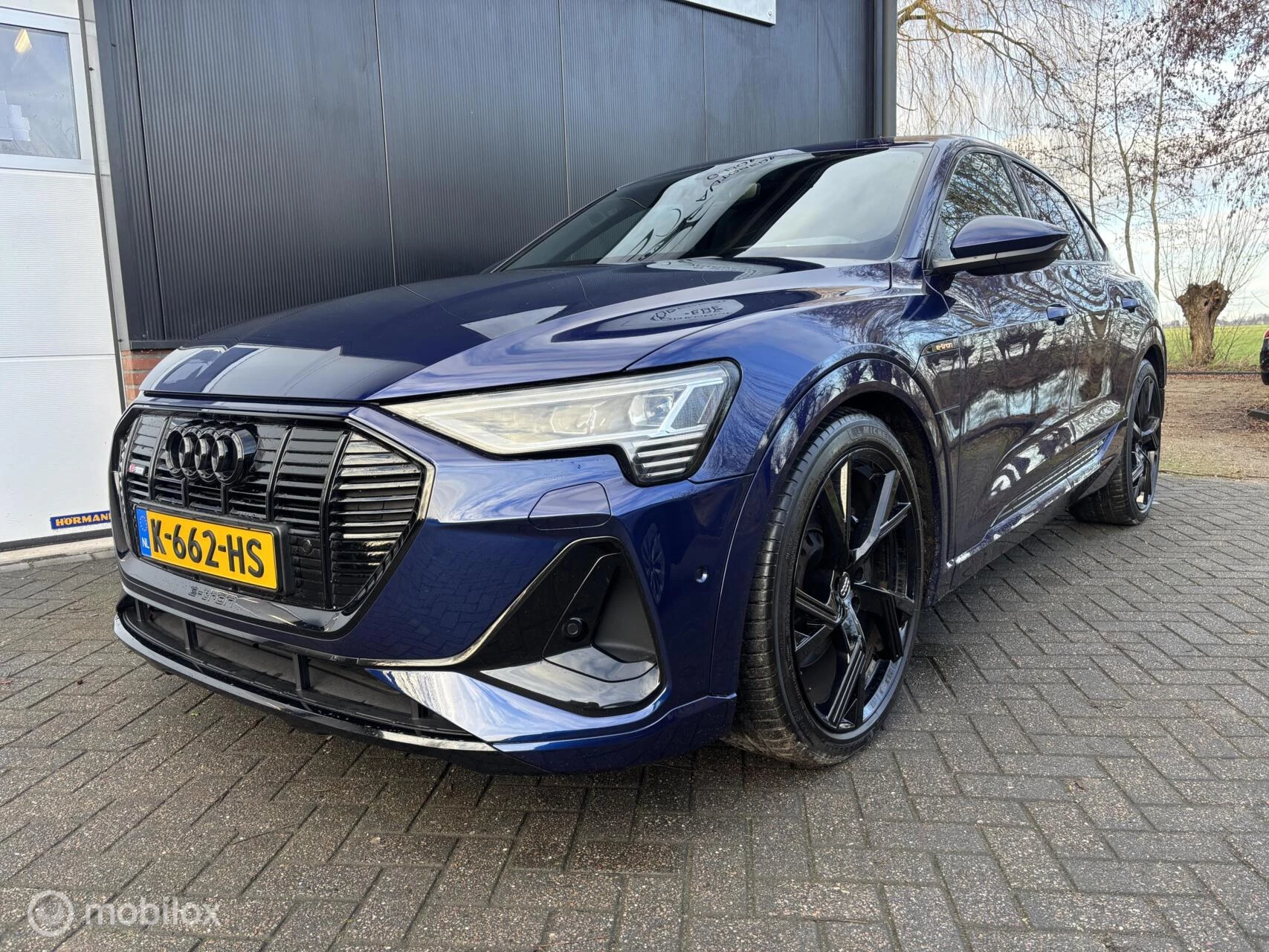 Hoofdafbeelding Audi e-tron