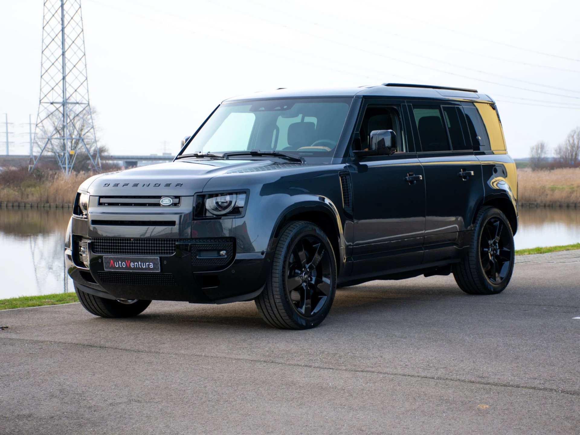 Hoofdafbeelding Land Rover Defender