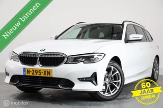 BMW 3-serie Touring 318i - Carplay - Stoelverwarming - Navi