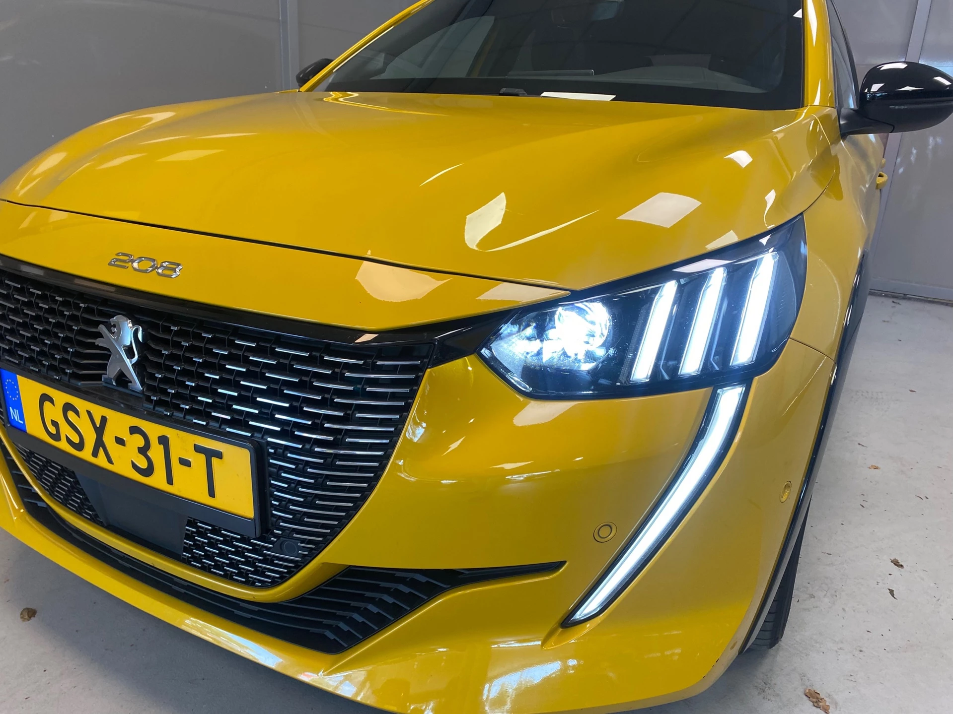 Hoofdafbeelding Peugeot 208