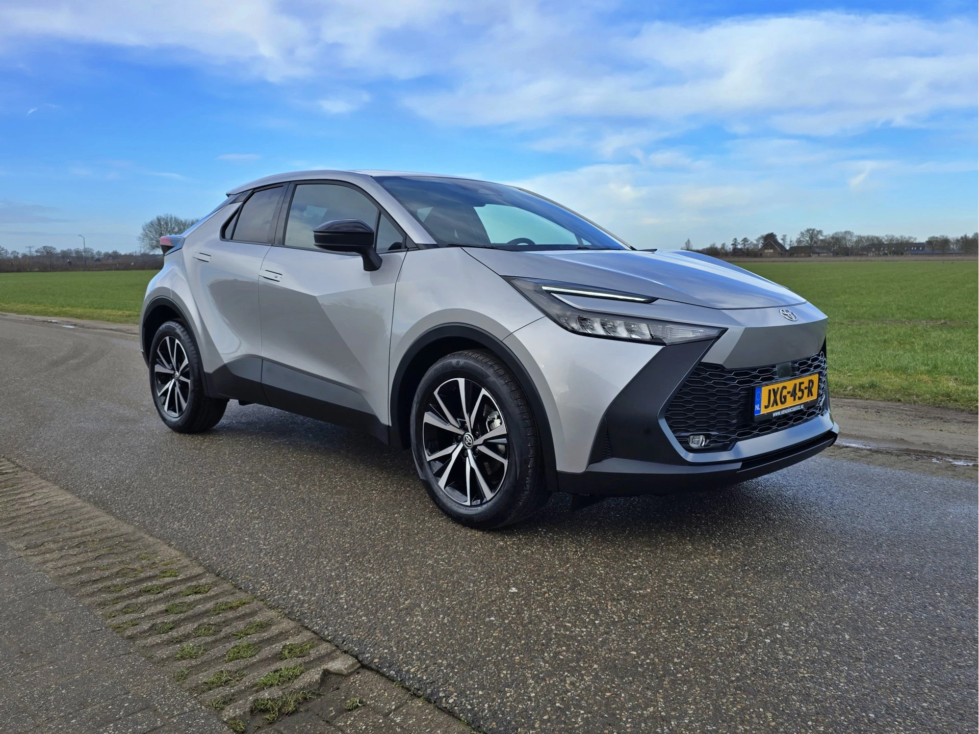 Hoofdafbeelding Toyota C-HR