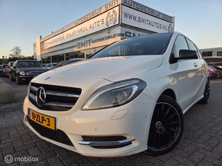 Mercedes B-klasse 200 AMG Aut/Leder/Pano/Trekhaak/Carplay