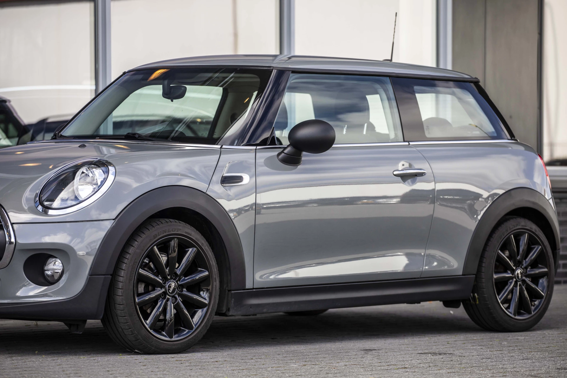 Hoofdafbeelding MINI One