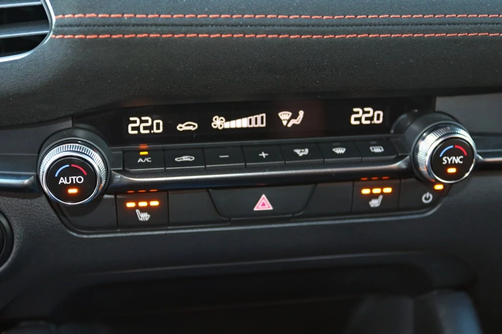 Hoofdafbeelding Mazda 3