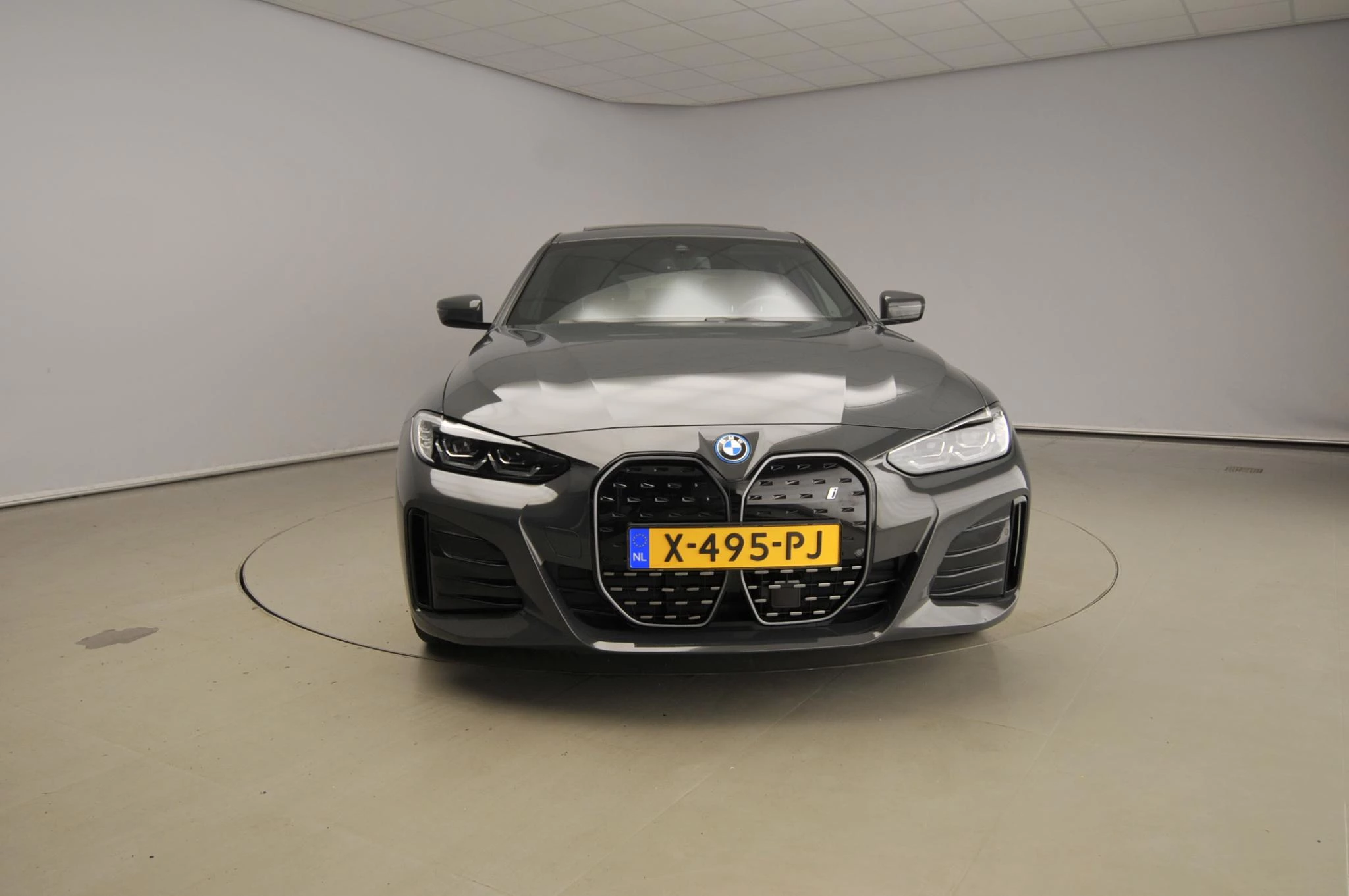 Hoofdafbeelding BMW i4