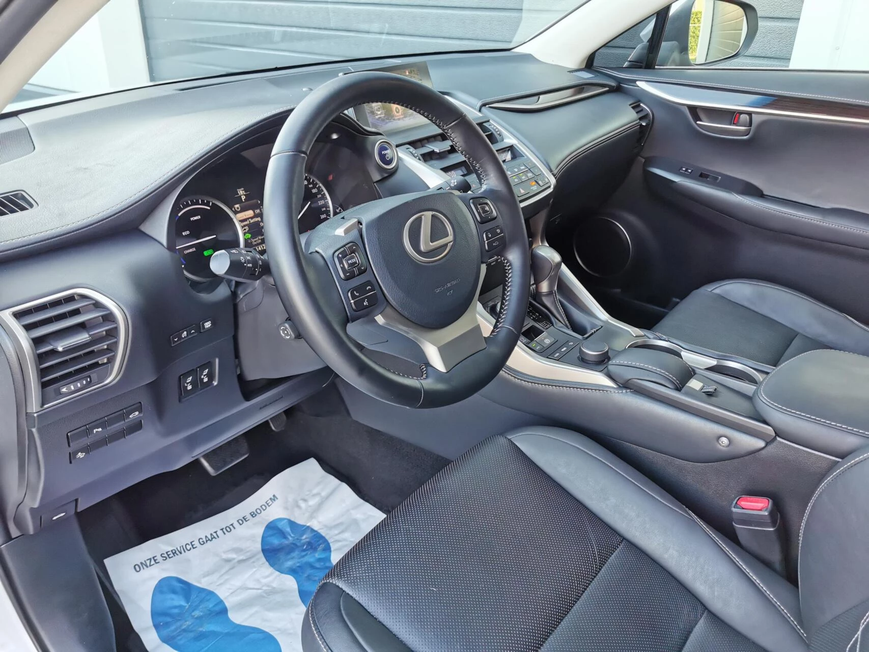 Hoofdafbeelding Lexus NX