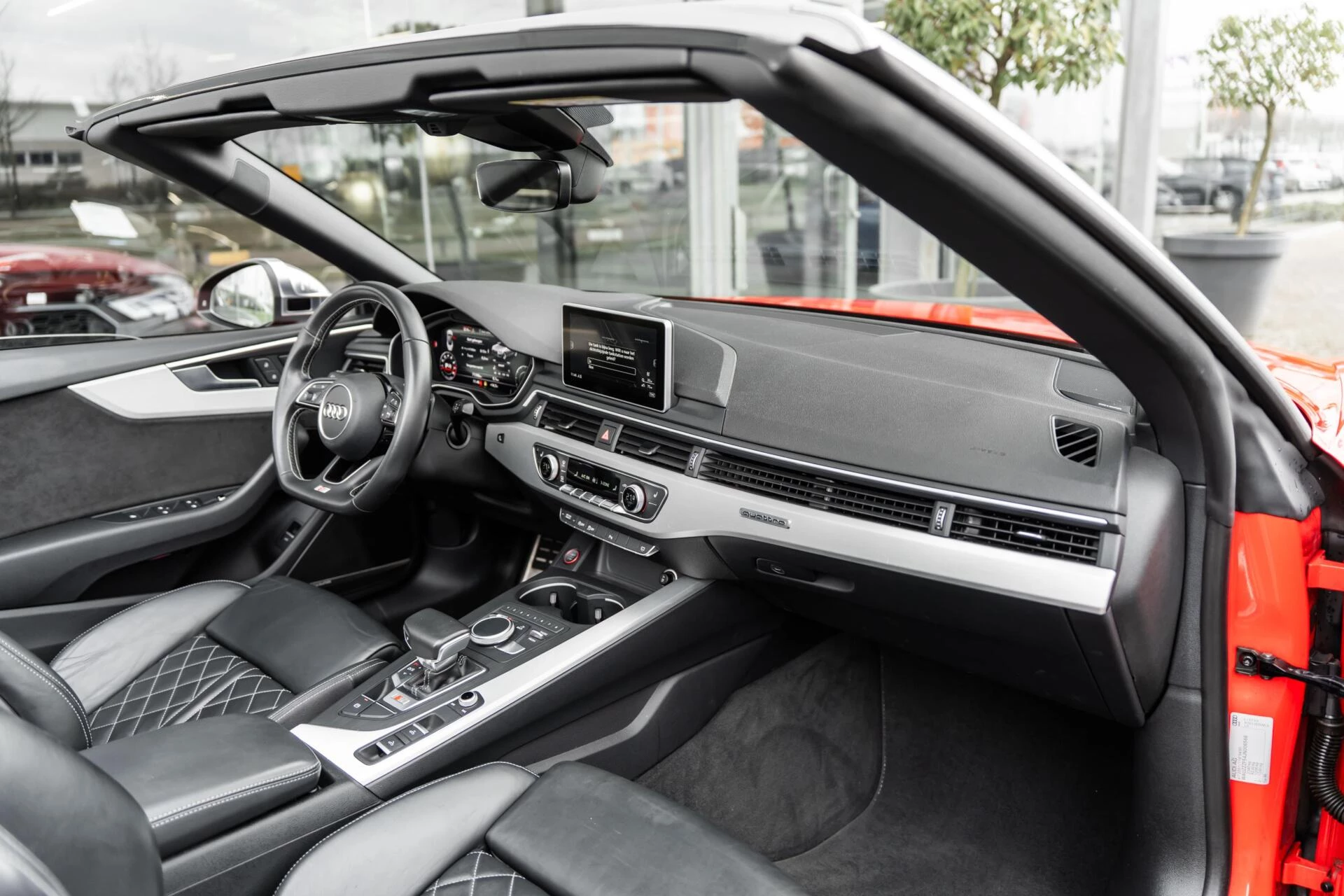 Hoofdafbeelding Audi S5