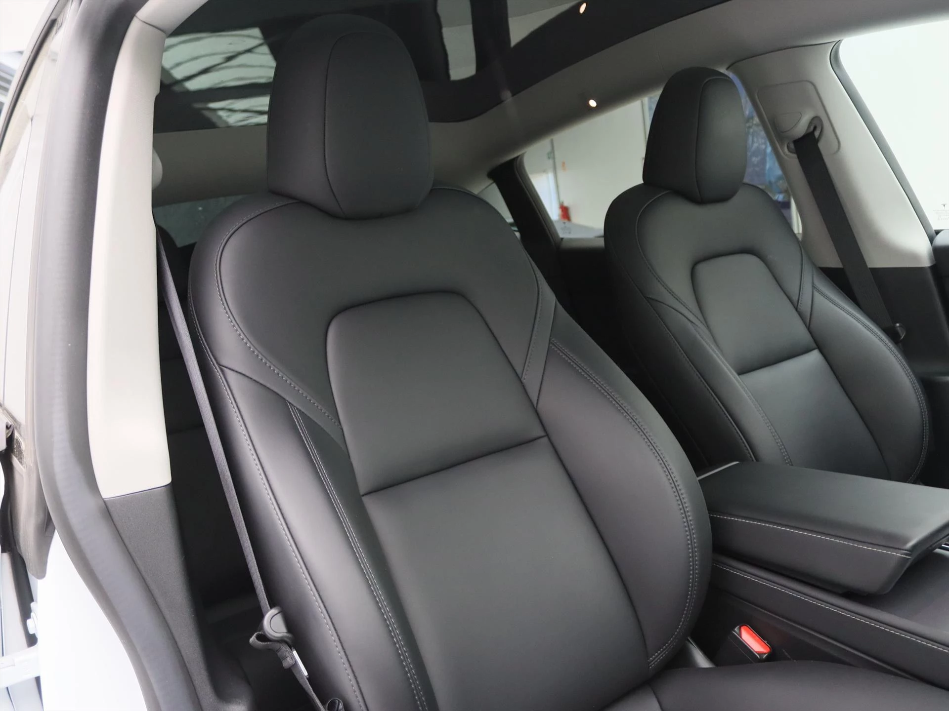 Hoofdafbeelding Tesla Model Y