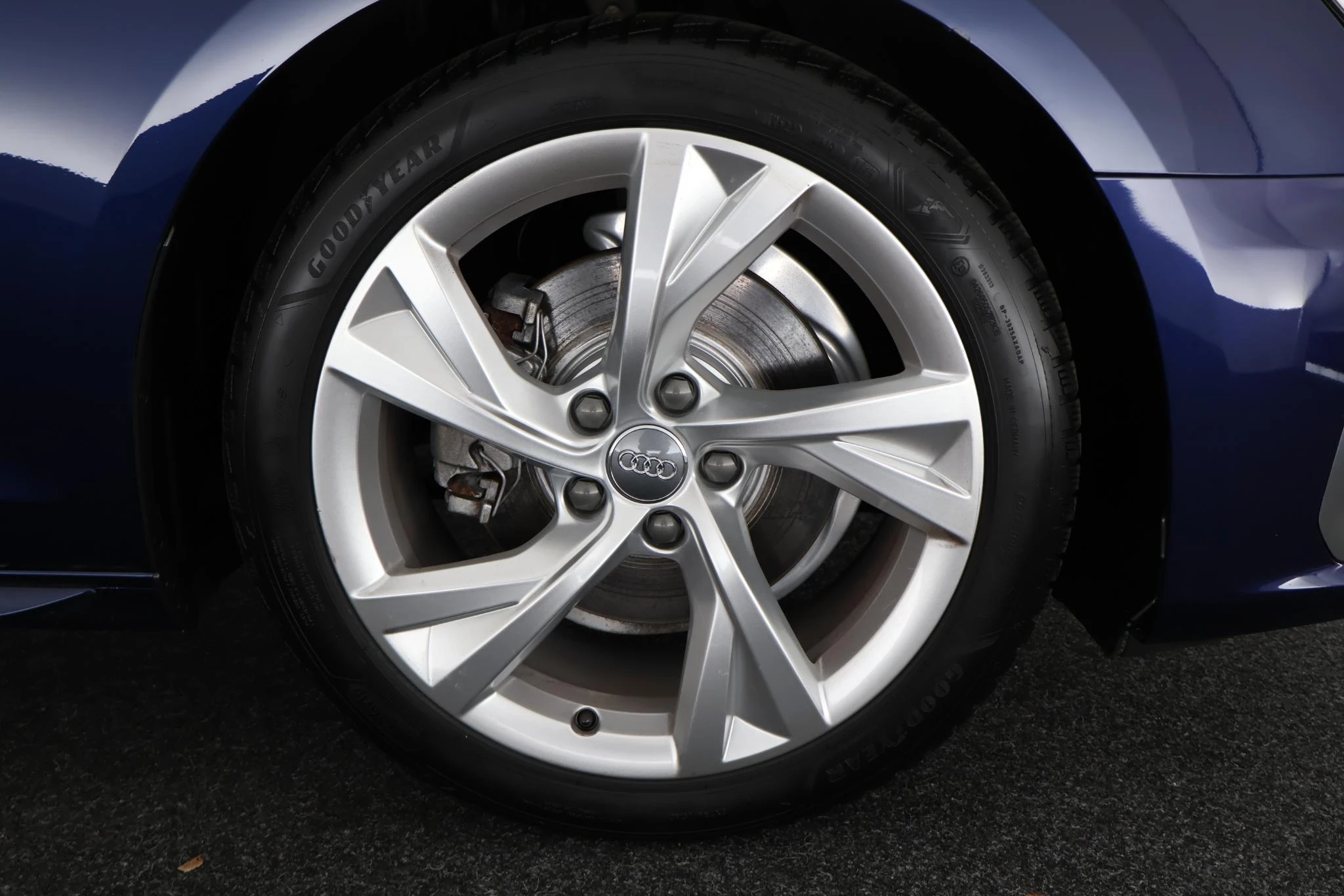 Hoofdafbeelding Audi A4