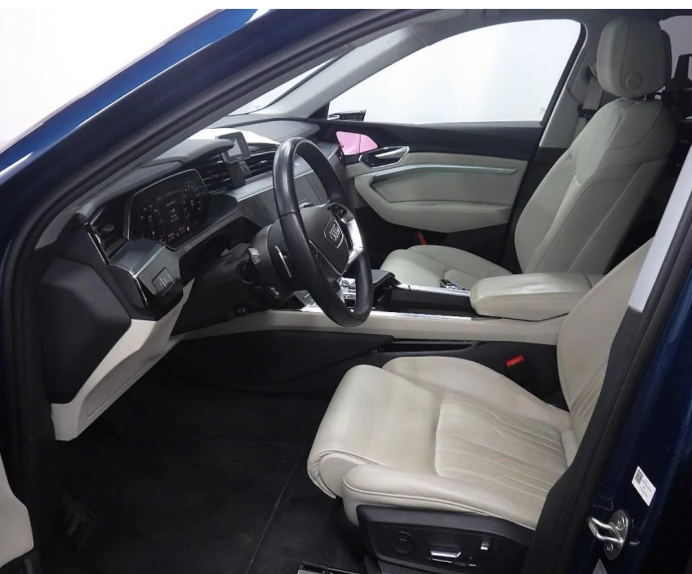 Hoofdafbeelding Audi e-tron