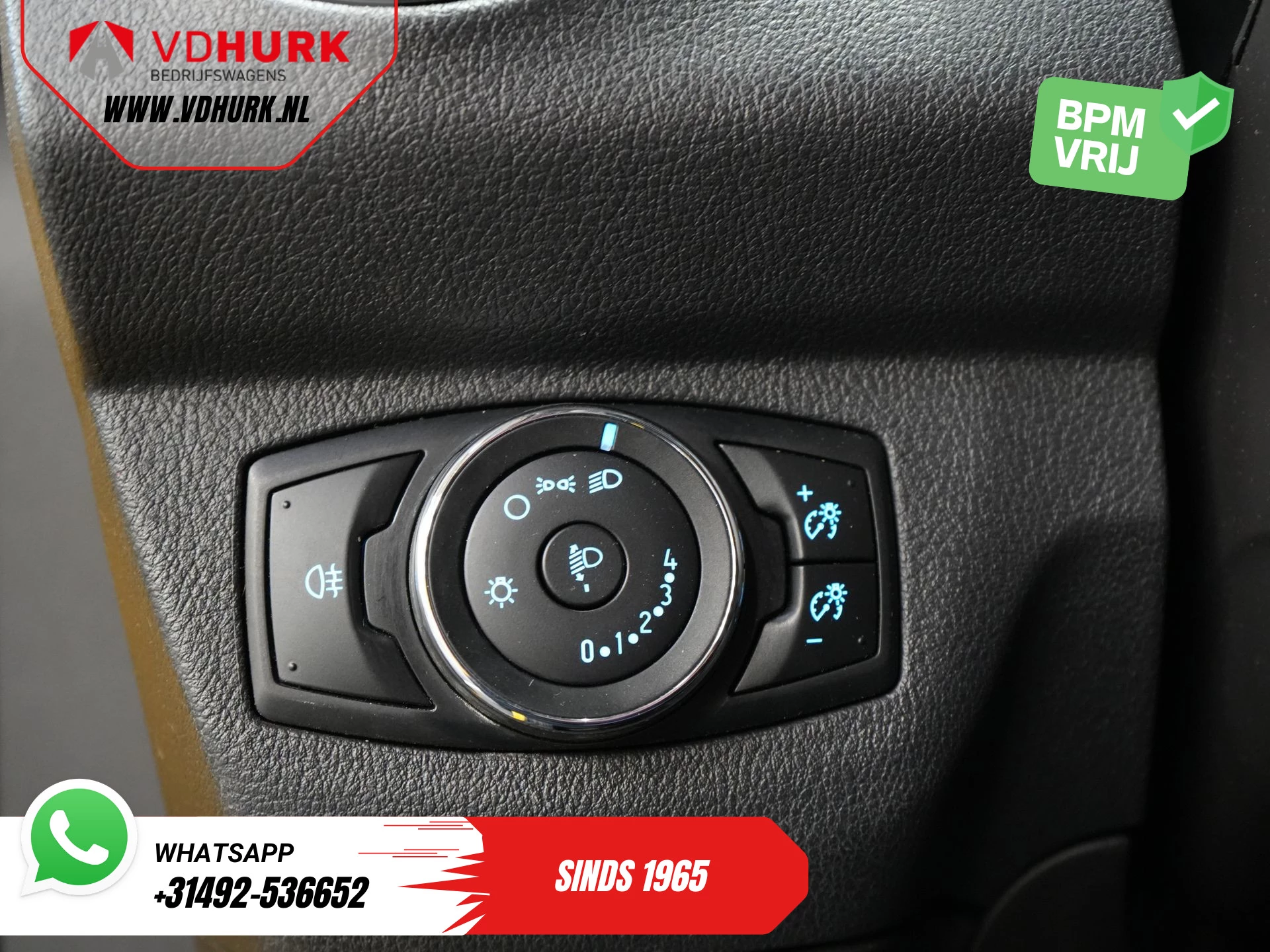 Hoofdafbeelding Ford Transit Courier