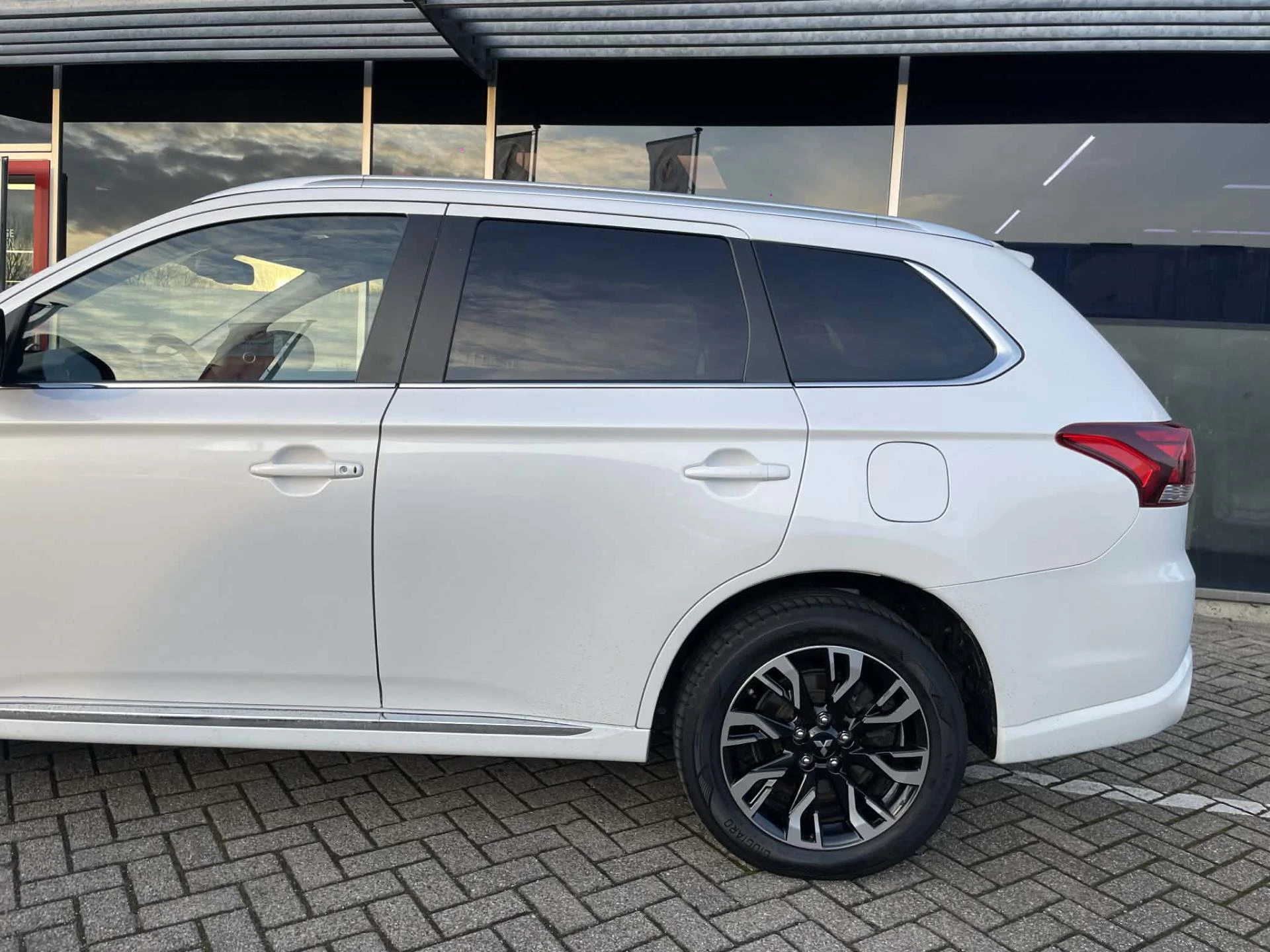 Hoofdafbeelding Mitsubishi Outlander