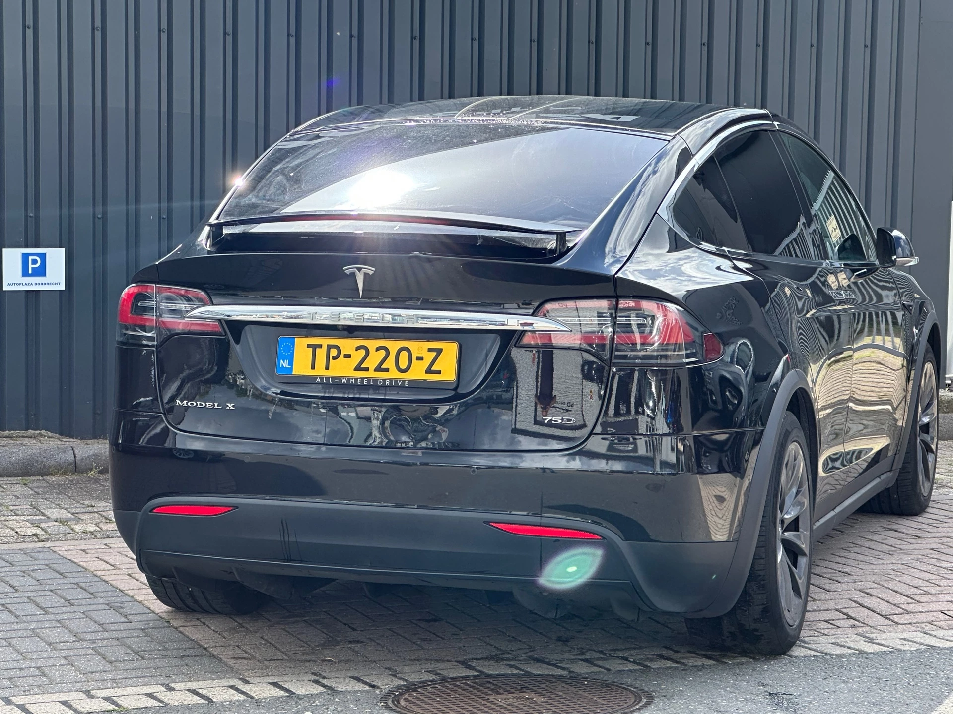 Hoofdafbeelding Tesla Model X