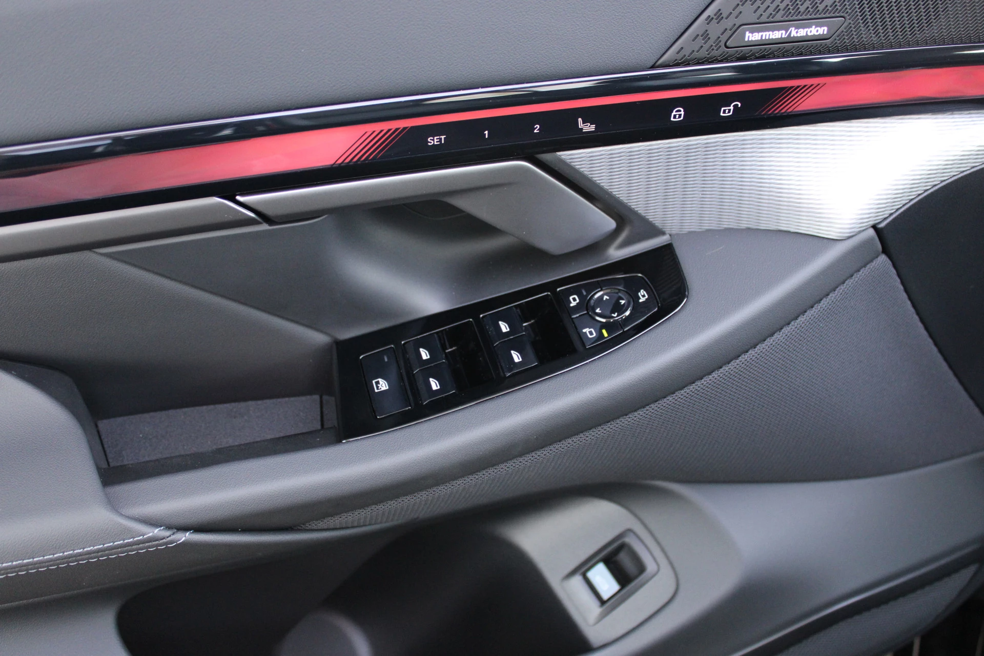 Hoofdafbeelding BMW i5