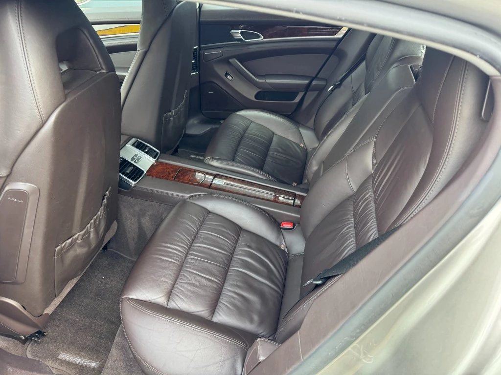 Hoofdafbeelding Porsche Panamera